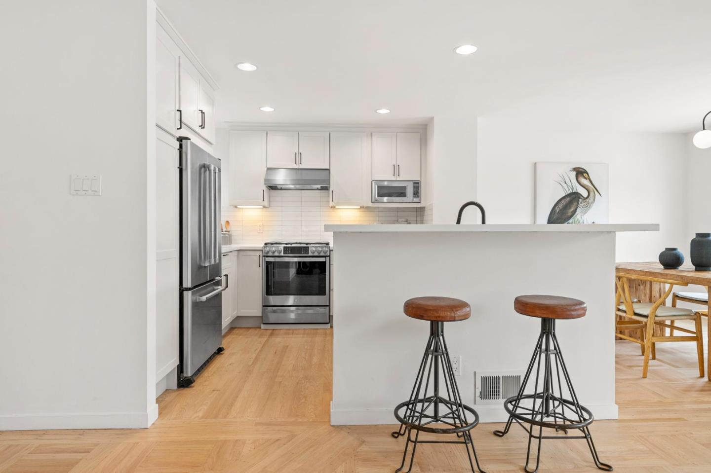 Detail Gallery Image 18 of 36 For 1325 Church, San Francisco,  CA 94114 - 2 Beds | 1 Baths