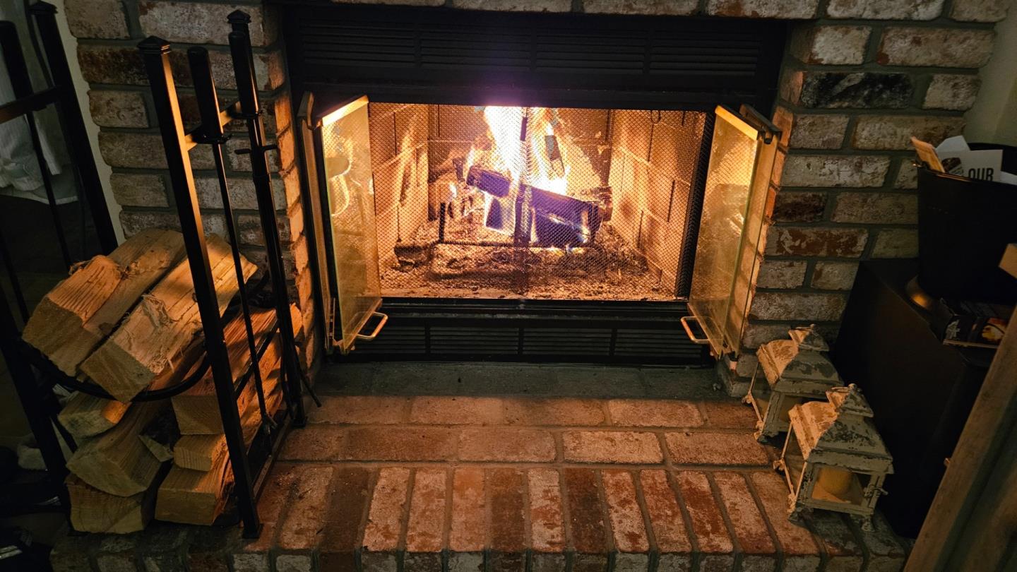 Detail Gallery Image 13 of 41 For 1056 Padre Dr #8,  Salinas,  CA 93901 - 1 Beds | 1 Baths