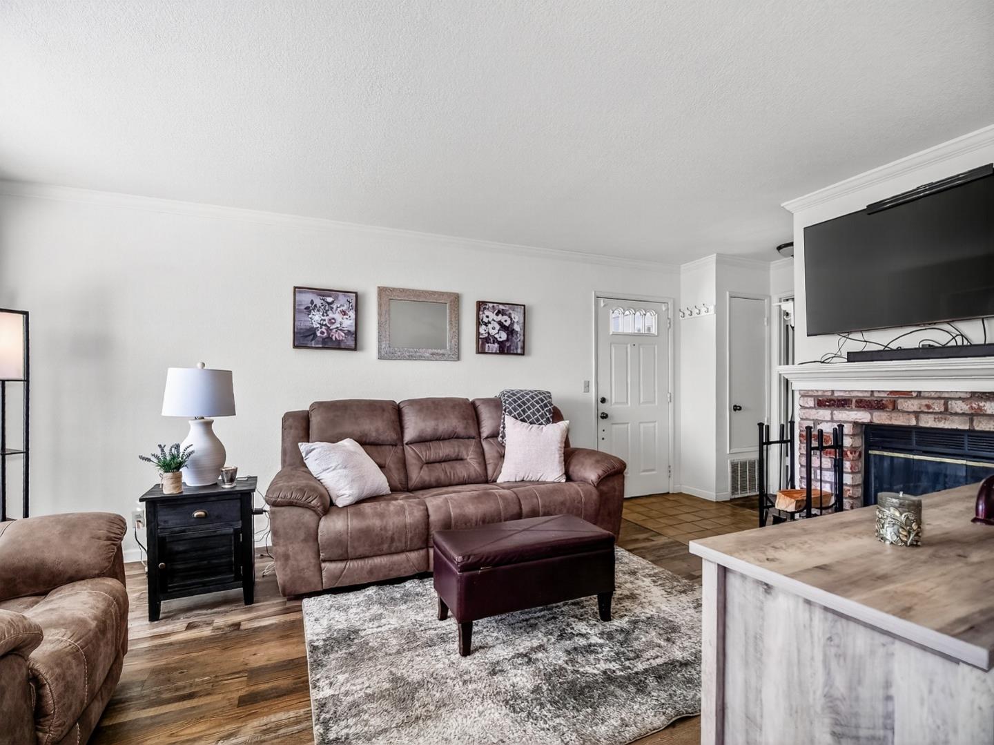 Detail Gallery Image 16 of 41 For 1056 Padre Dr #8,  Salinas,  CA 93901 - 1 Beds | 1 Baths