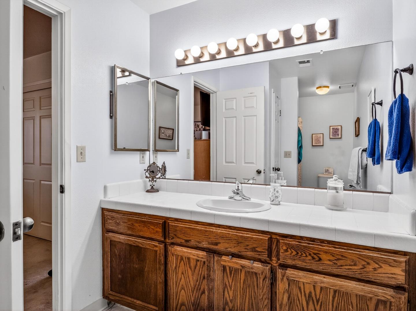 Detail Gallery Image 28 of 41 For 1056 Padre Dr #8,  Salinas,  CA 93901 - 1 Beds | 1 Baths