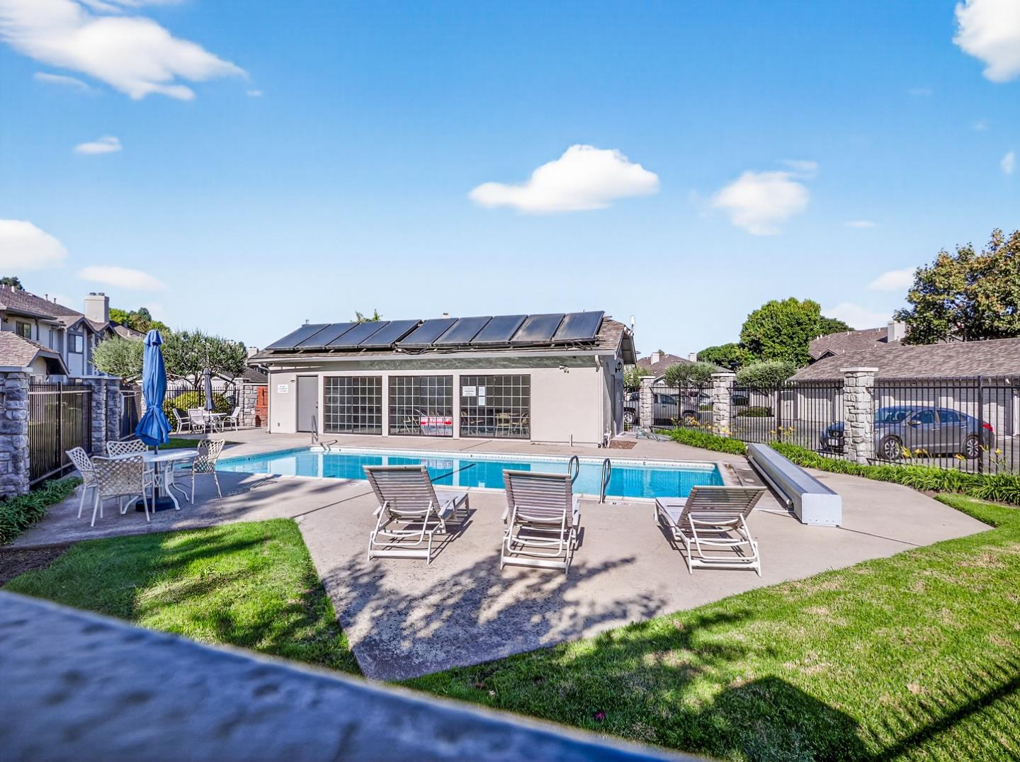 Detail Gallery Image 36 of 41 For 1056 Padre Dr #8,  Salinas,  CA 93901 - 1 Beds | 1 Baths