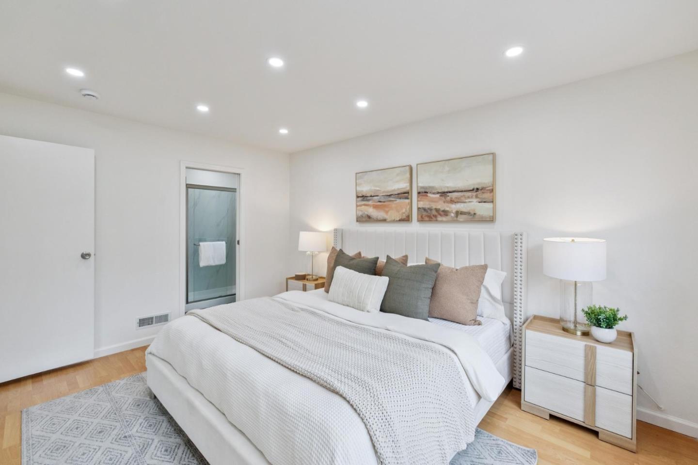 Detail Gallery Image 16 of 49 For 648 Saint Francis Blvd, Daly City,  CA 94015 - 7 Beds | 4 Baths