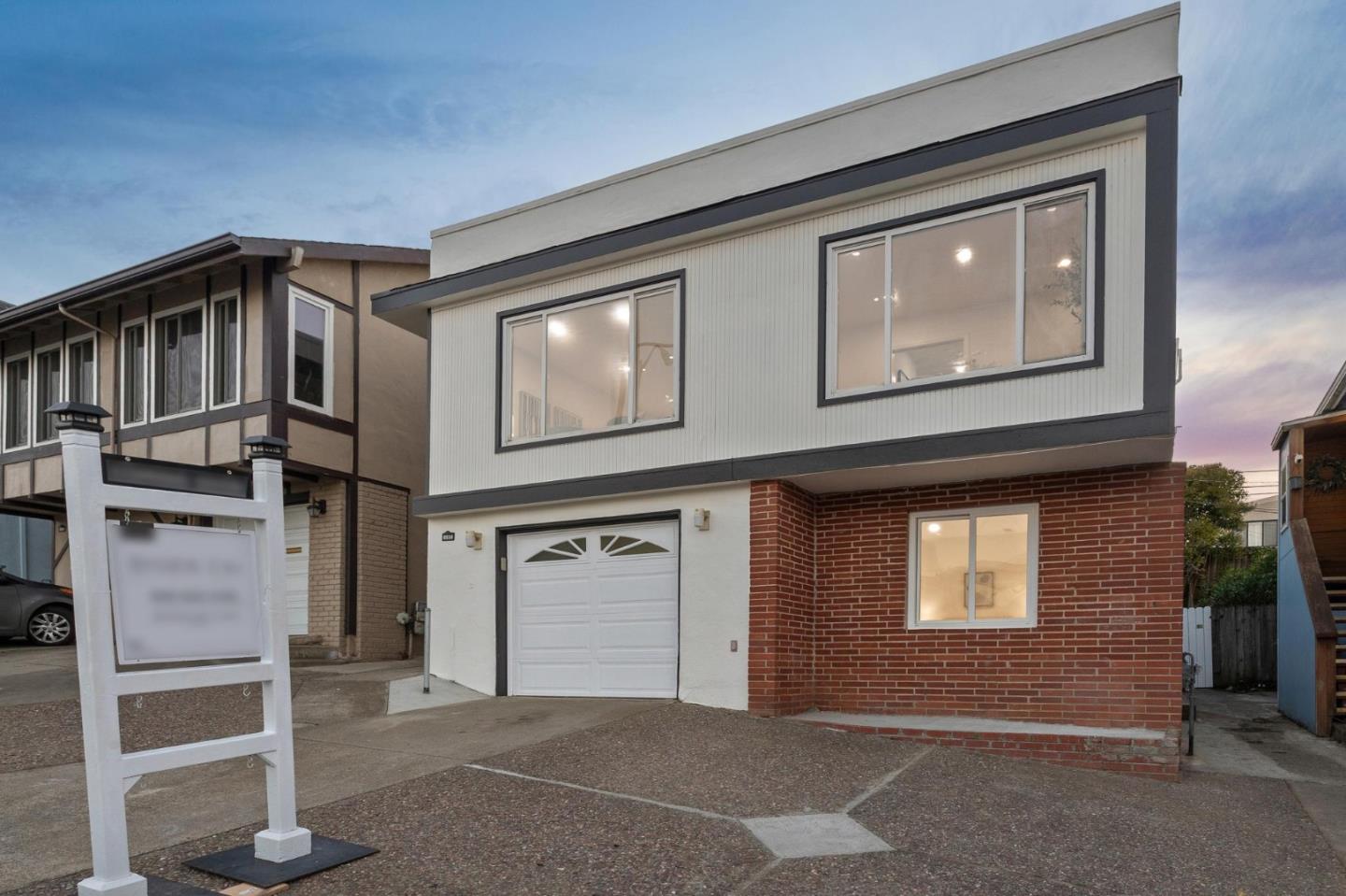 Detail Gallery Image 2 of 49 For 648 Saint Francis Blvd, Daly City,  CA 94015 - 7 Beds | 4 Baths