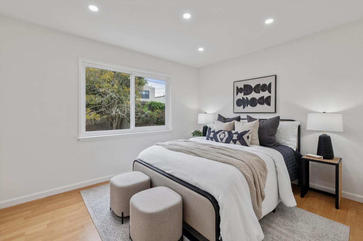 Detail Gallery Image 20 of 49 For 648 Saint Francis Blvd, Daly City,  CA 94015 - 7 Beds | 4 Baths