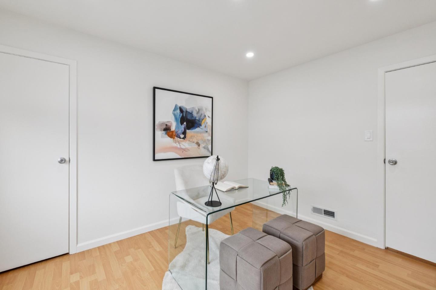 Detail Gallery Image 24 of 49 For 648 Saint Francis Blvd, Daly City,  CA 94015 - 7 Beds | 4 Baths