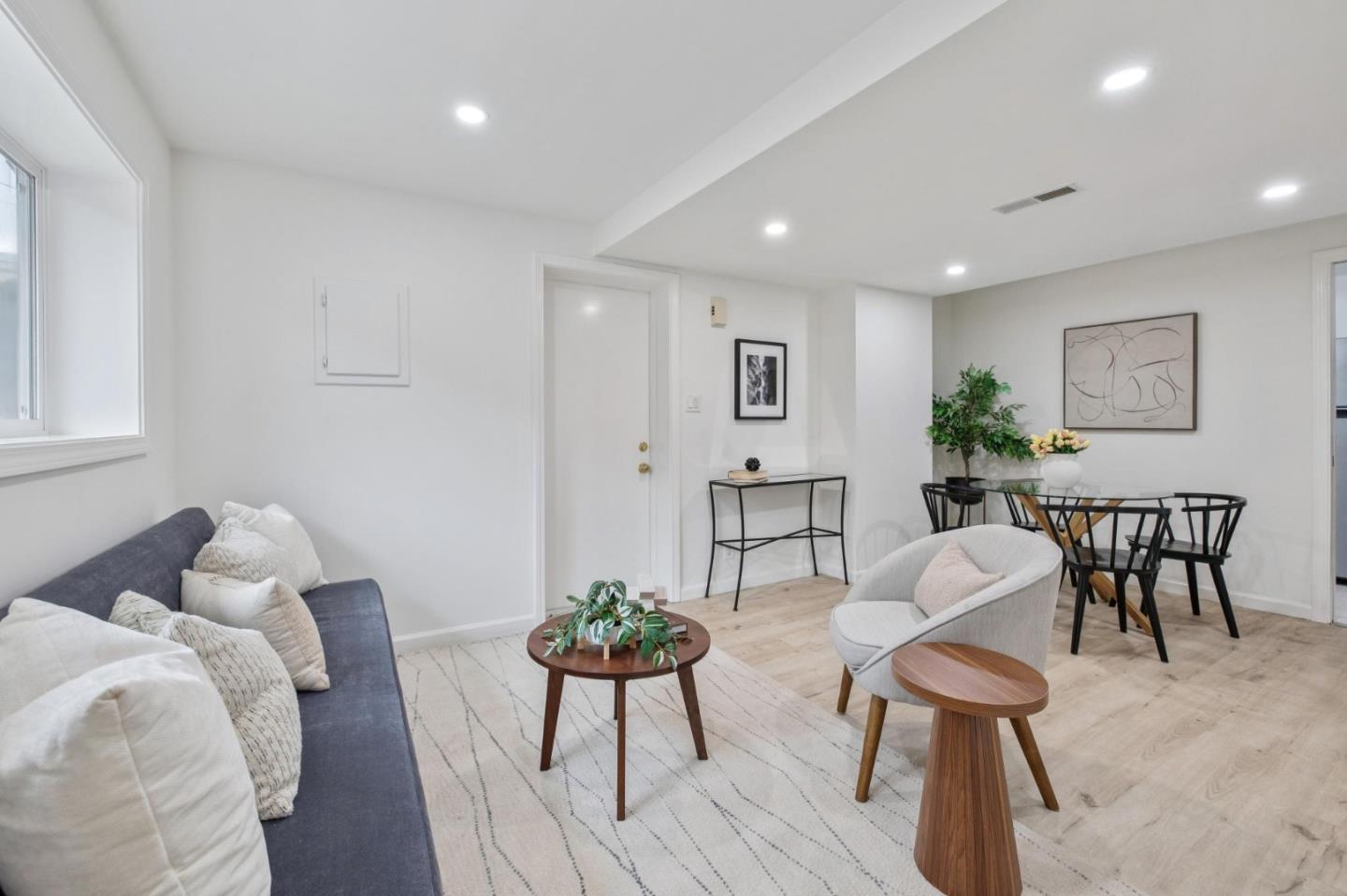 Detail Gallery Image 34 of 49 For 648 Saint Francis Blvd, Daly City,  CA 94015 - 7 Beds | 4 Baths