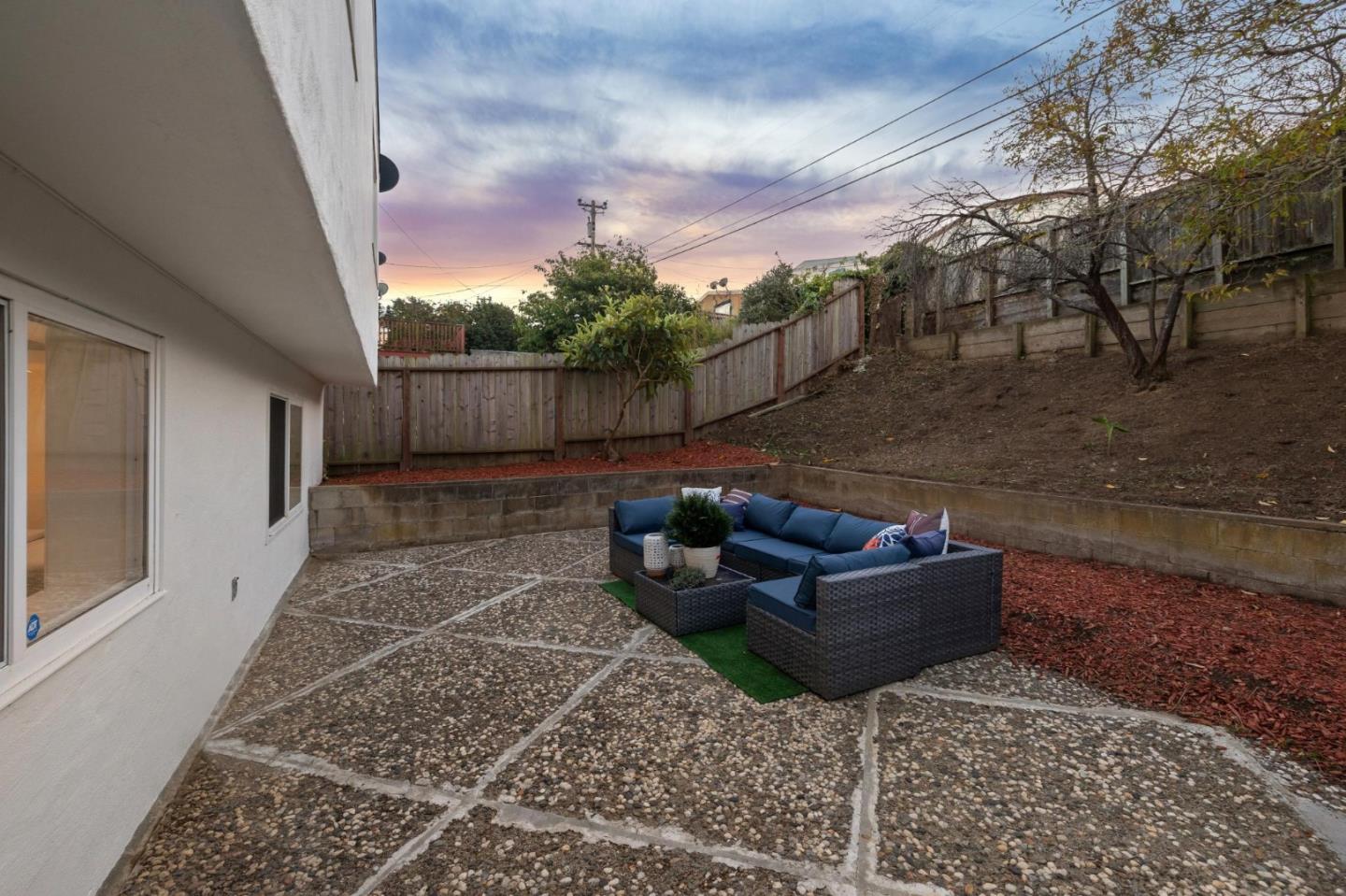 Detail Gallery Image 42 of 49 For 648 Saint Francis Blvd, Daly City,  CA 94015 - 7 Beds | 4 Baths