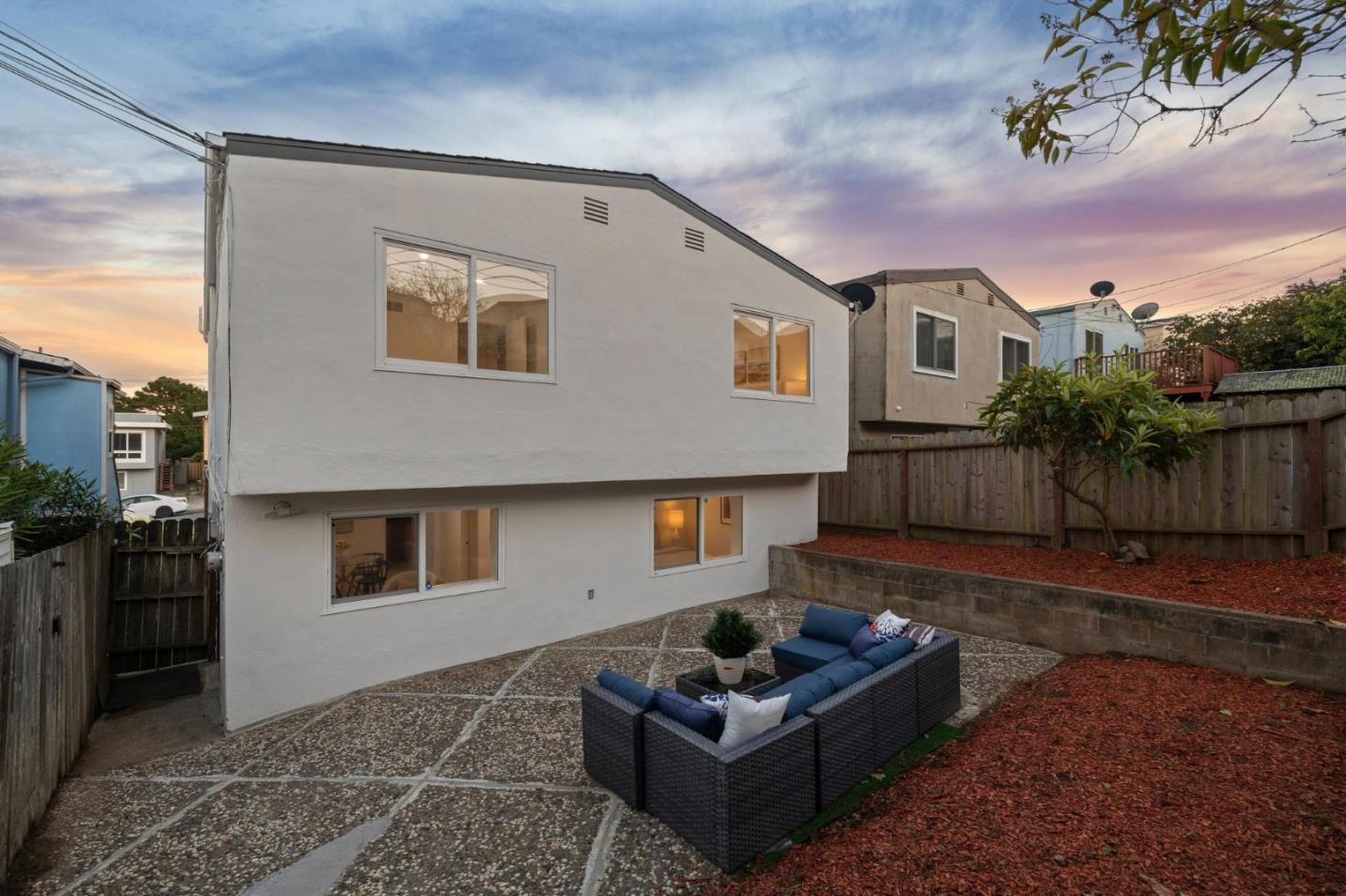 Detail Gallery Image 47 of 49 For 648 Saint Francis Blvd, Daly City,  CA 94015 - 7 Beds | 4 Baths