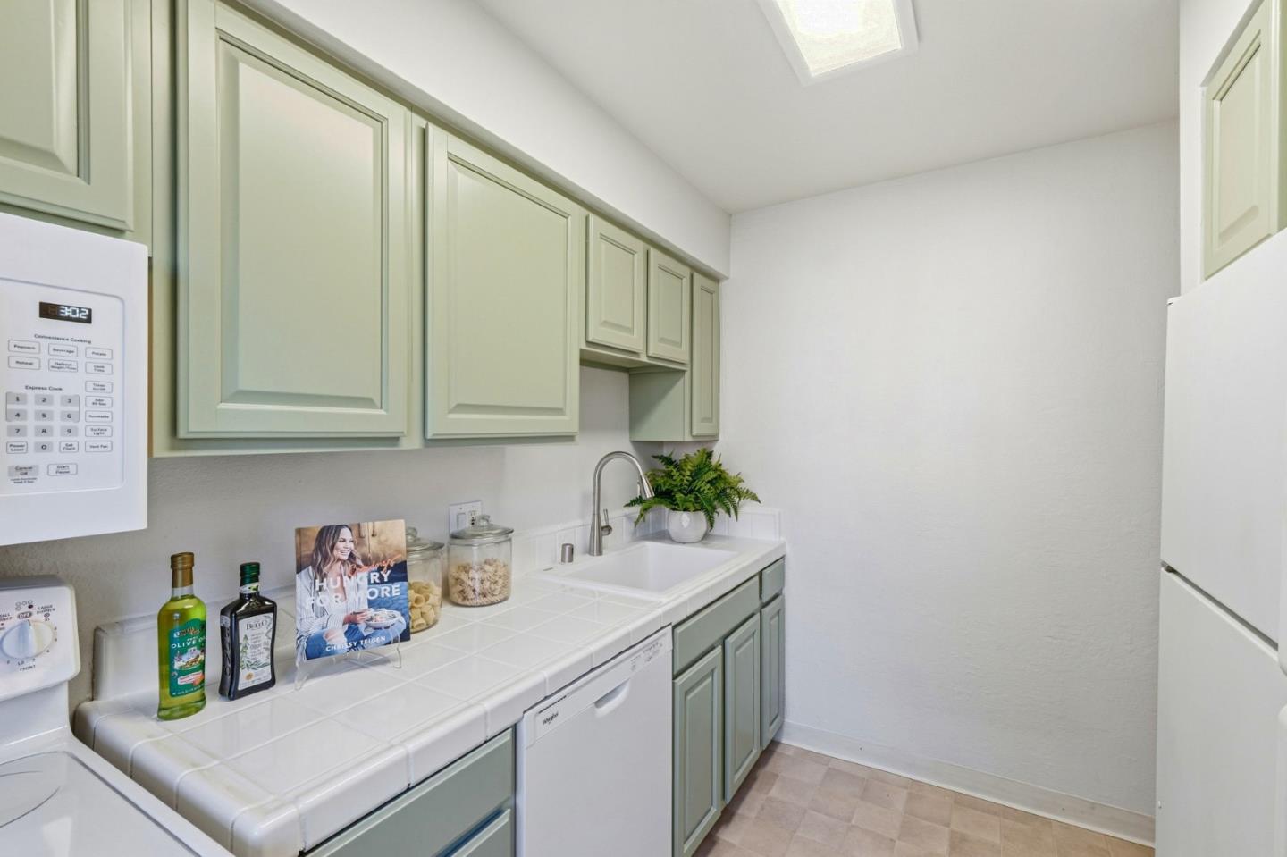 Detail Gallery Image 9 of 36 For 38627 Cherry Ln #71,  Fremont,  CA 94536 - 2 Beds | 1 Baths