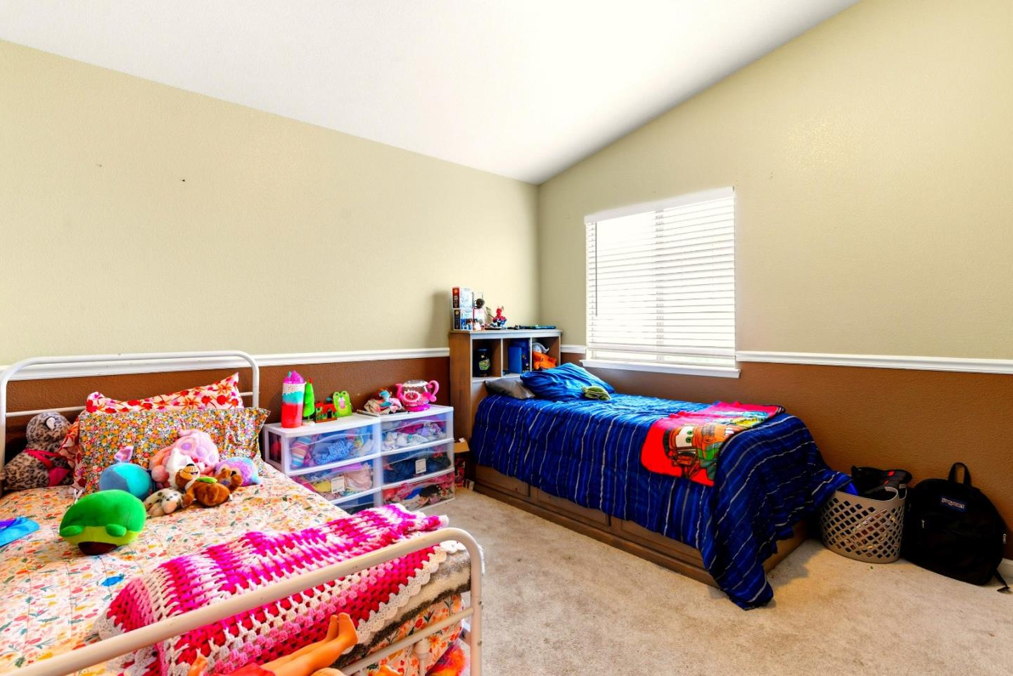 Detail Gallery Image 23 of 28 For 1950 Parkview Cir, Hollister,  CA 95023 - 5 Beds | 3 Baths