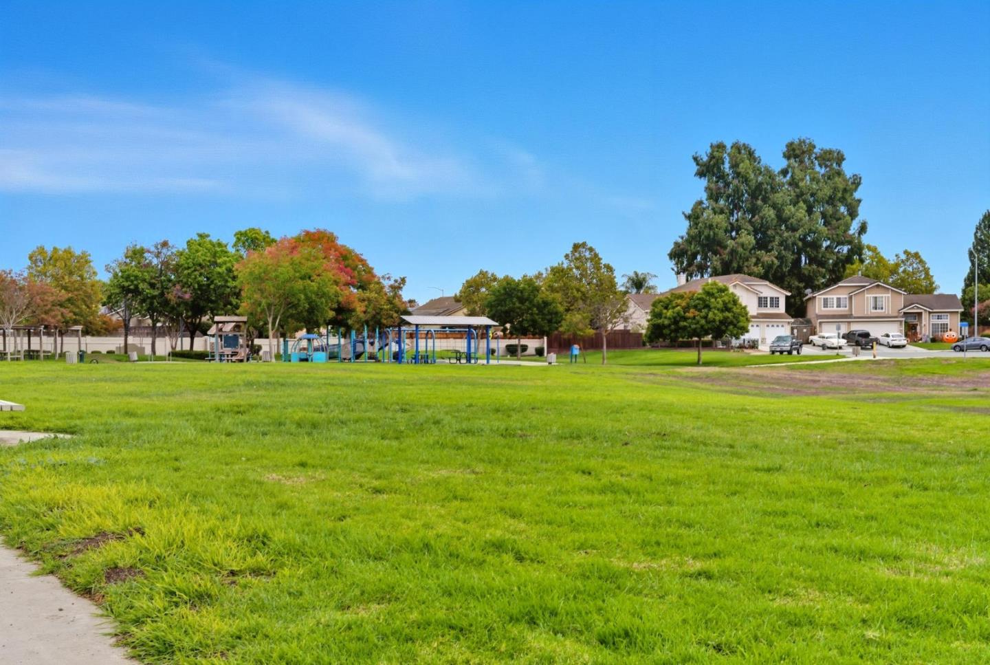 Detail Gallery Image 28 of 28 For 1950 Parkview Cir, Hollister,  CA 95023 - 5 Beds | 3 Baths