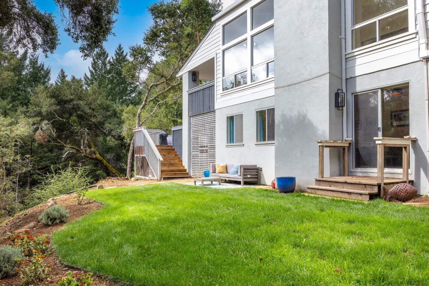 Detail Gallery Image 53 of 68 For 188 Kelly Ln, Santa Cruz,  CA 95060 - 5 Beds | 3 Baths