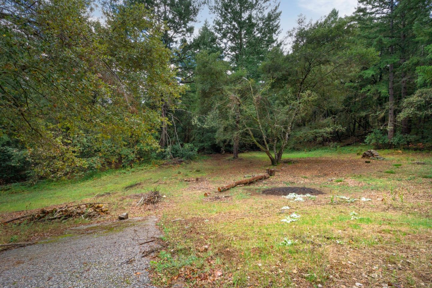 Detail Gallery Image 55 of 68 For 188 Kelly Ln, Santa Cruz,  CA 95060 - 5 Beds | 3 Baths