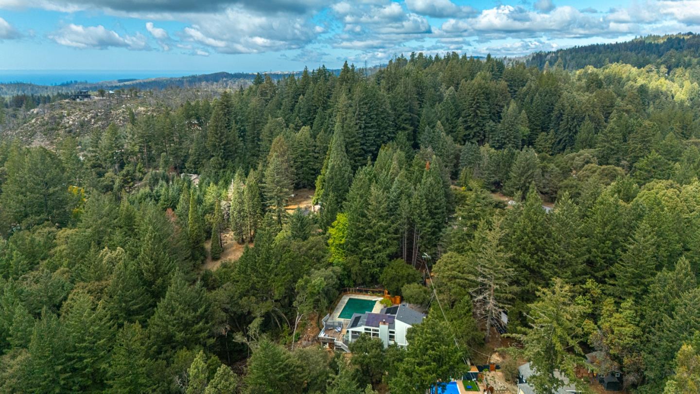 Detail Gallery Image 63 of 68 For 188 Kelly Ln, Santa Cruz,  CA 95060 - 5 Beds | 3 Baths