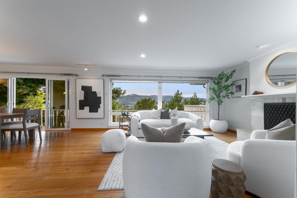 Detail Gallery Image 4 of 58 For 1342 Bel Aire Rd, San Mateo,  CA 94402 - 4 Beds | 3 Baths