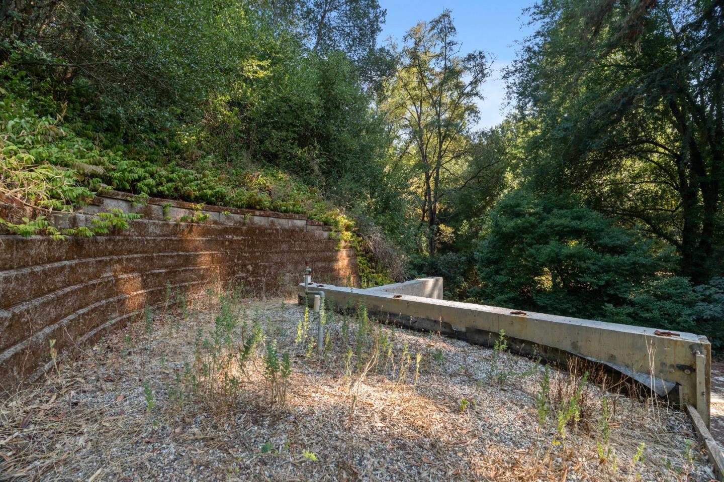 Detail Gallery Image 4 of 11 For 15840 Old County Hwy, Boulder Creek,  CA 95006 - – Beds | – Baths