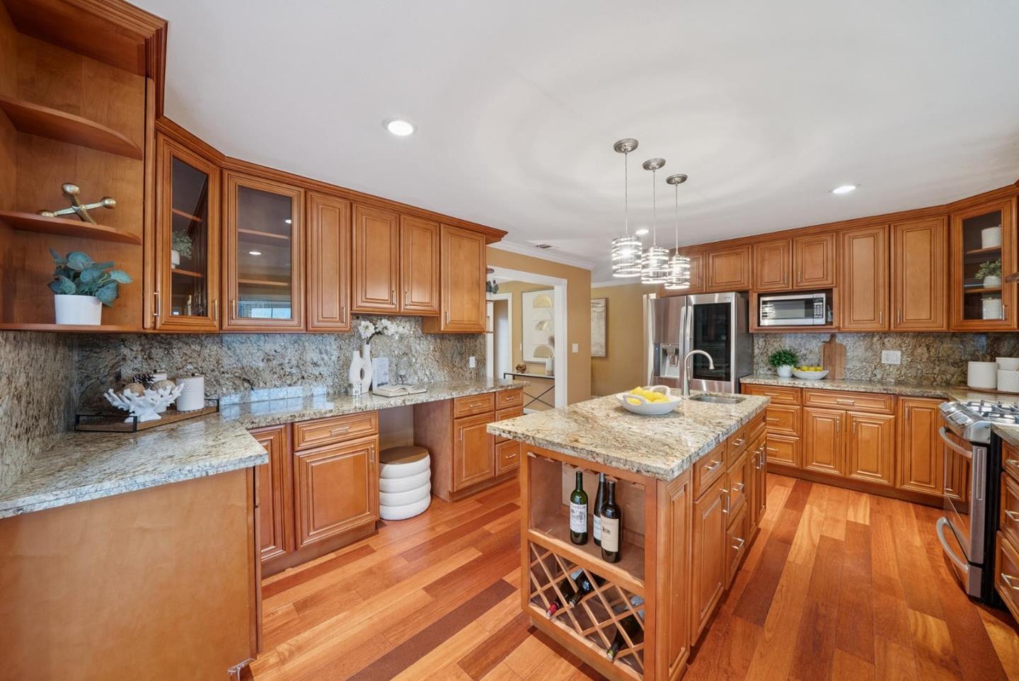 Detail Gallery Image 10 of 29 For 10388 Lansdale Ave, Cupertino,  CA 95014 - 3 Beds | 2 Baths