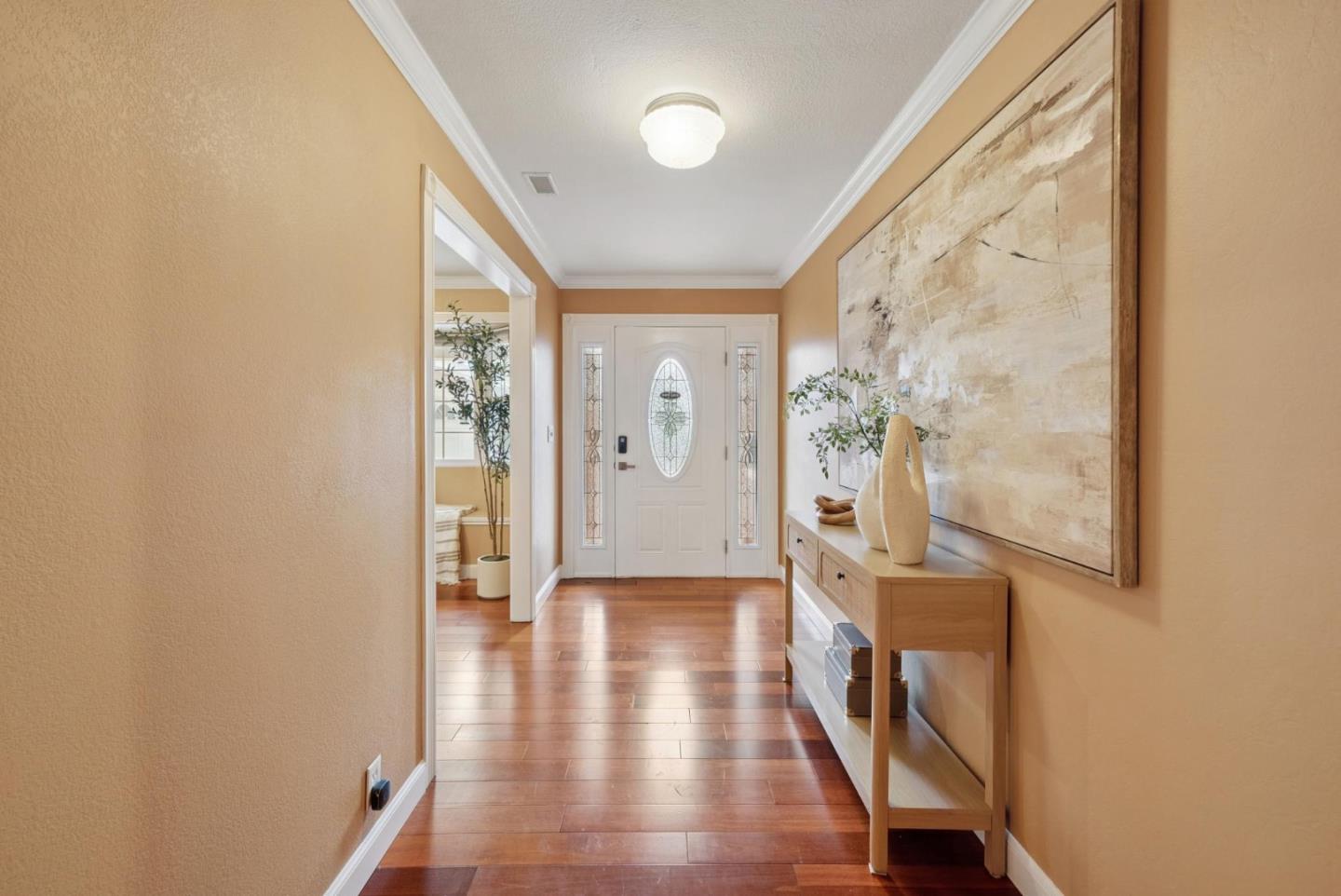 Detail Gallery Image 3 of 29 For 10388 Lansdale Ave, Cupertino,  CA 95014 - 3 Beds | 2 Baths