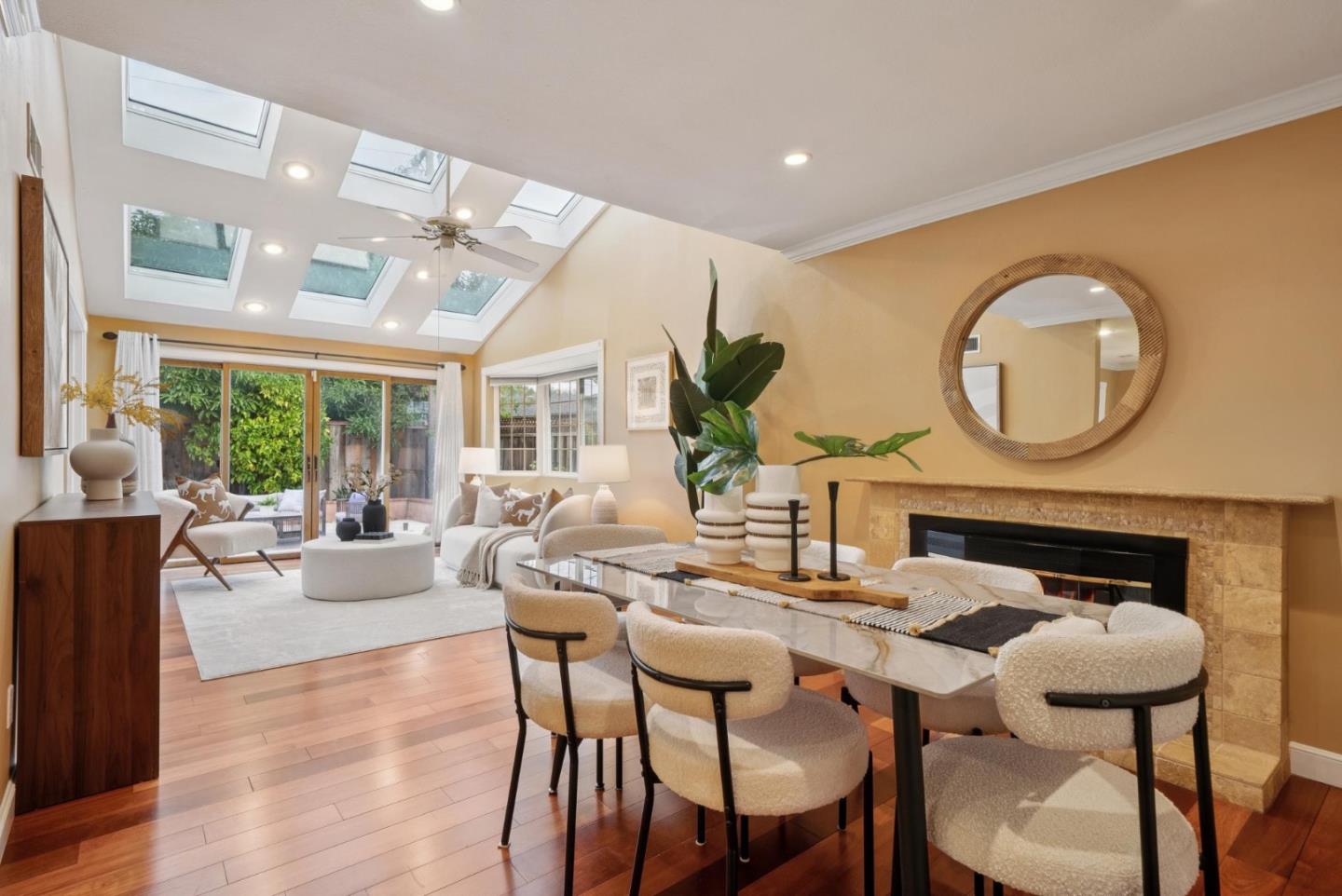 Detail Gallery Image 7 of 29 For 10388 Lansdale Ave, Cupertino,  CA 95014 - 3 Beds | 2 Baths