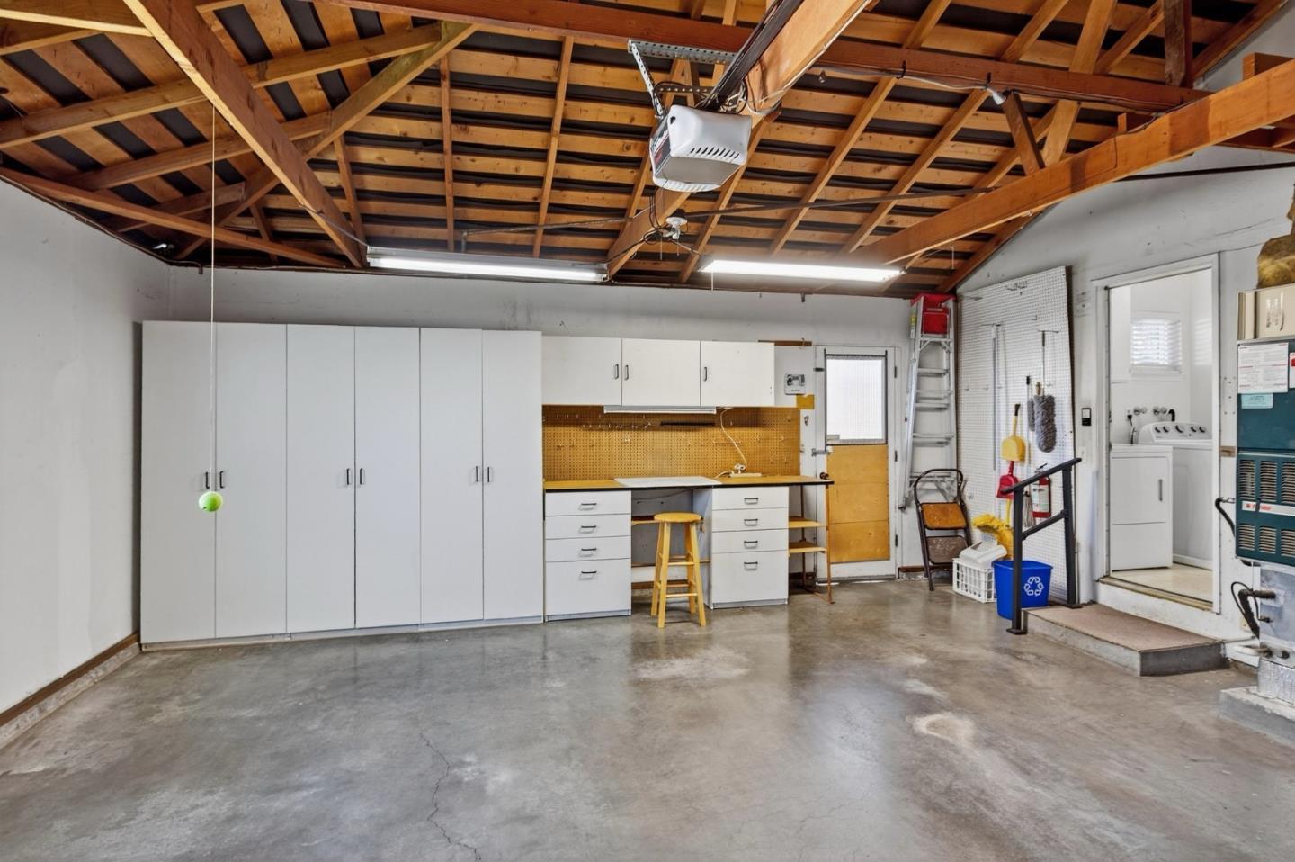 Detail Gallery Image 22 of 30 For 3370 Pearltone Dr, San Jose,  CA 95117 - 4 Beds | 2/1 Baths