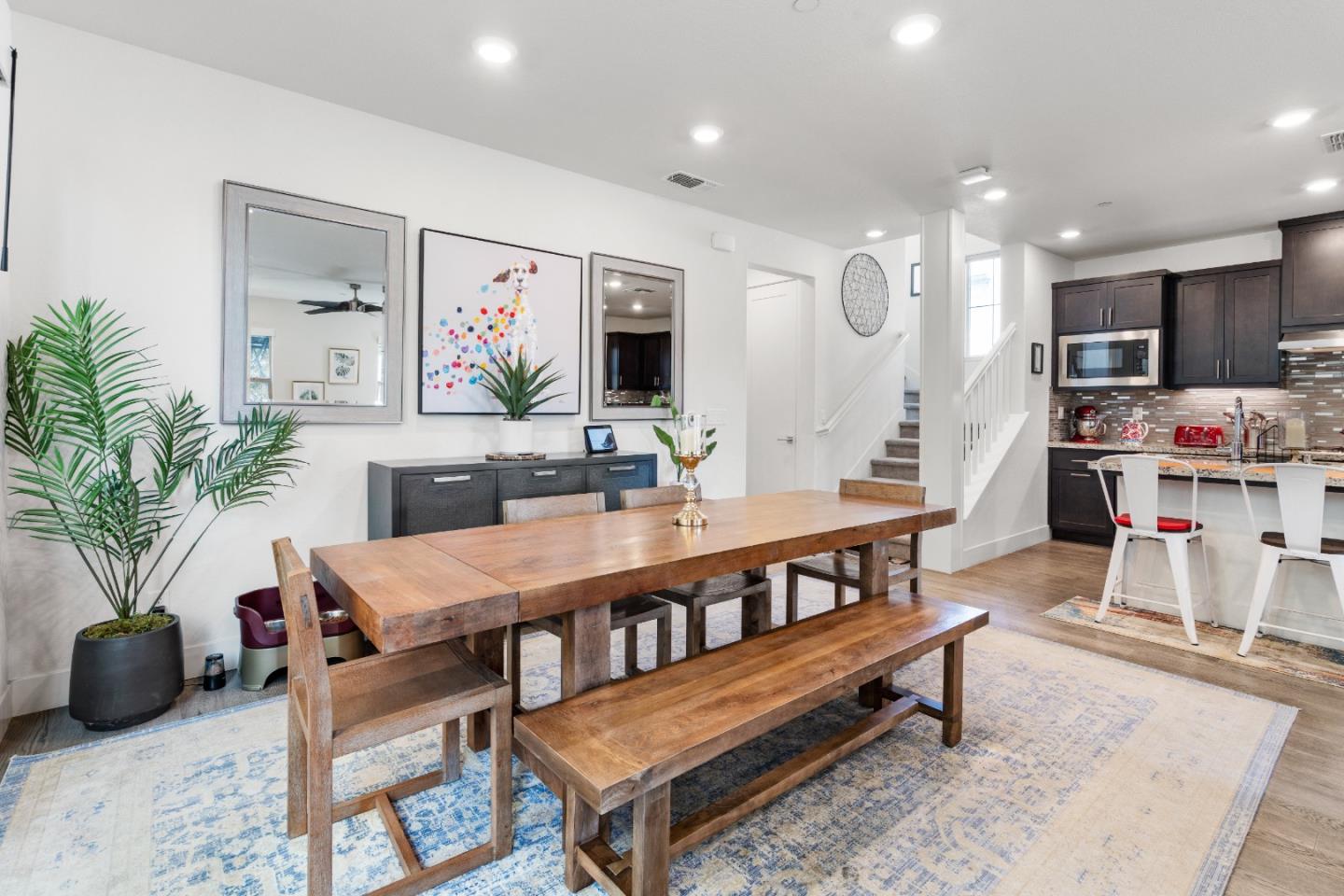 Detail Gallery Image 10 of 50 For 5828 Iron Horse Pkwy, Dublin,  CA 94568 - 5 Beds | 4 Baths