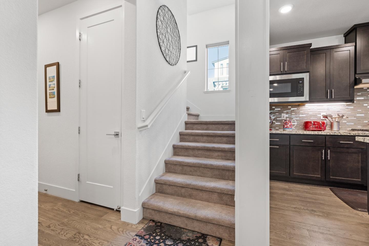 Detail Gallery Image 16 of 50 For 5828 Iron Horse Pkwy, Dublin,  CA 94568 - 5 Beds | 4 Baths