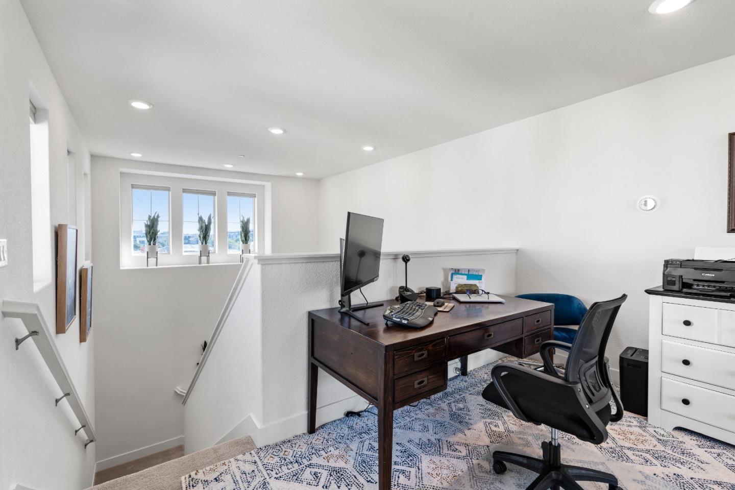 Detail Gallery Image 31 of 50 For 5828 Iron Horse Pkwy, Dublin,  CA 94568 - 5 Beds | 4 Baths