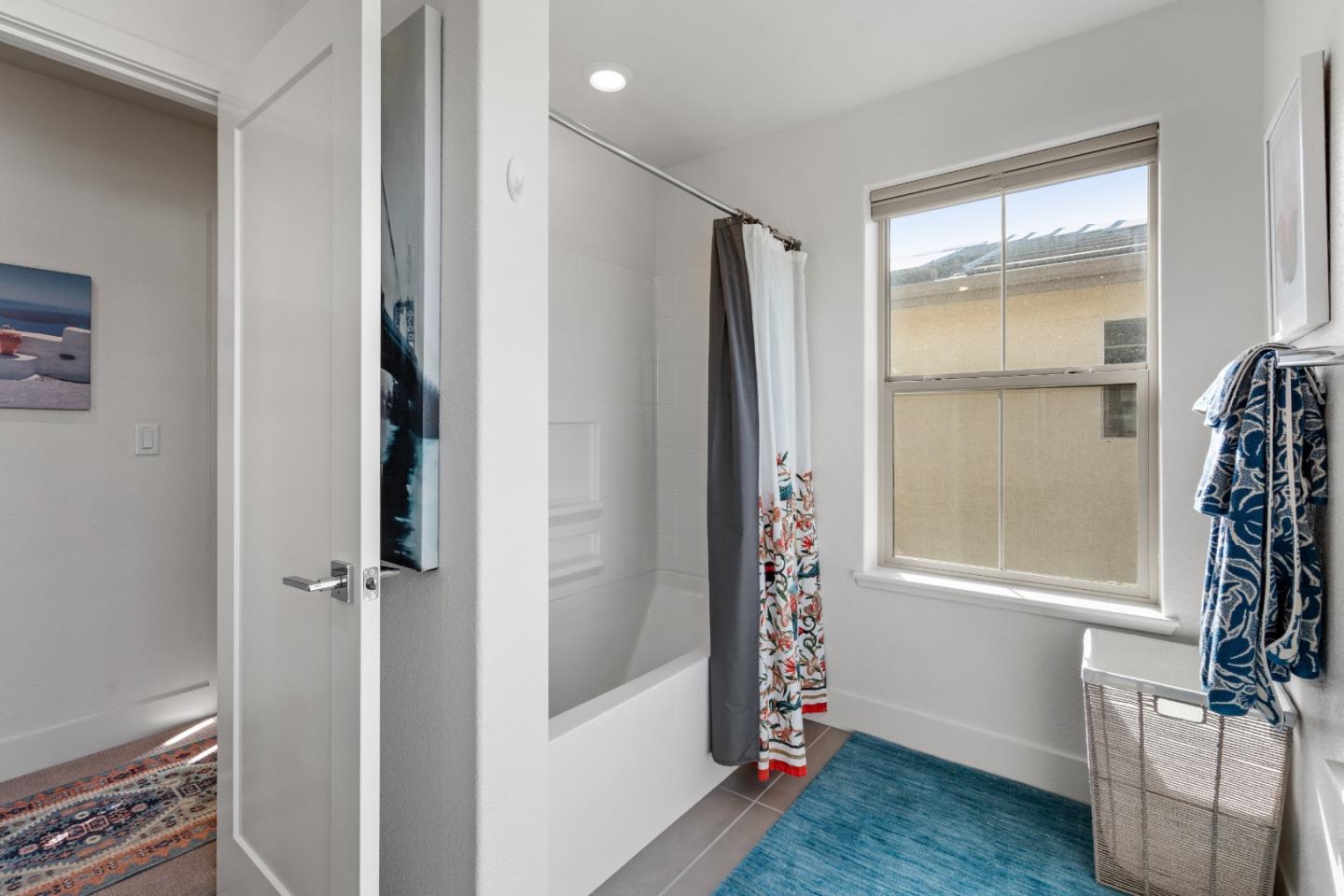 Detail Gallery Image 36 of 50 For 5828 Iron Horse Pkwy, Dublin,  CA 94568 - 5 Beds | 4 Baths