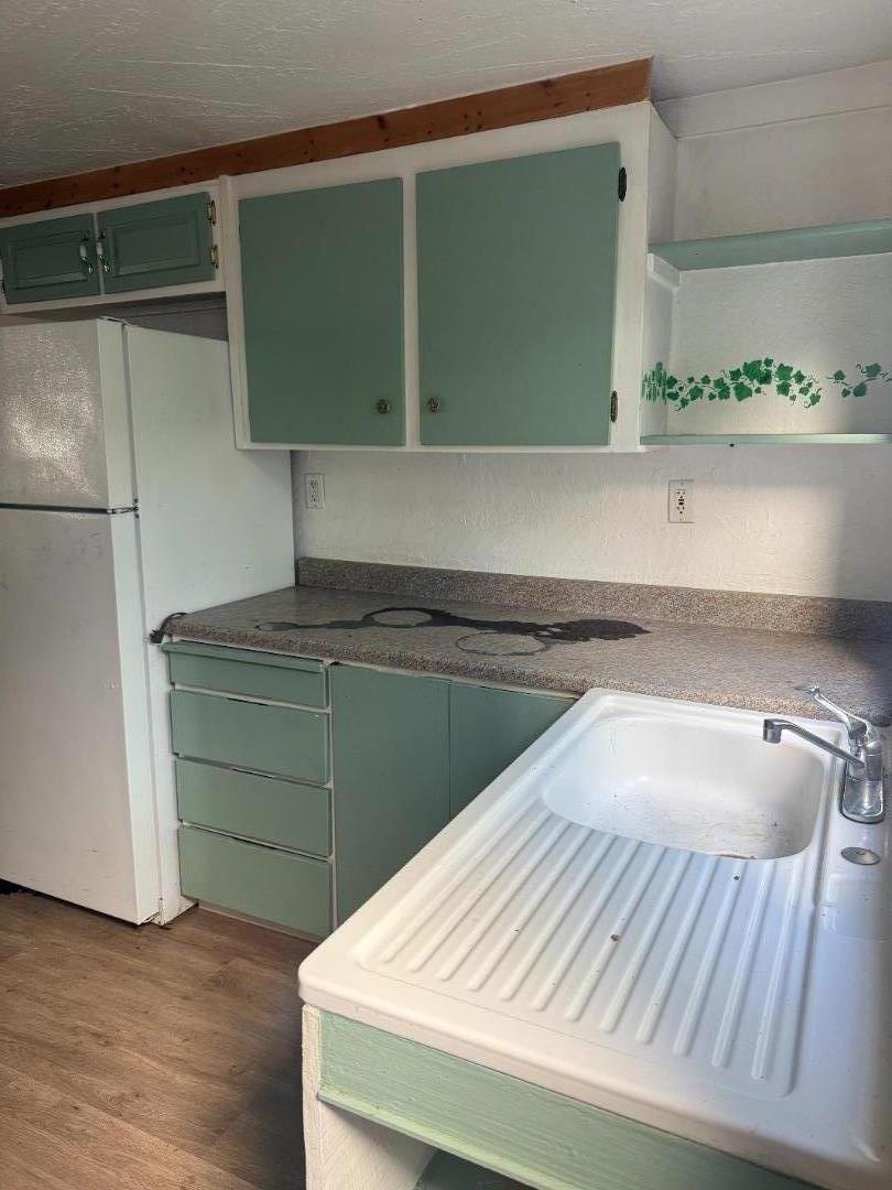 Detail Gallery Image 8 of 11 For 65 East Second St, Morgan Hill,  CA 95037 - 2 Beds | 1 Baths