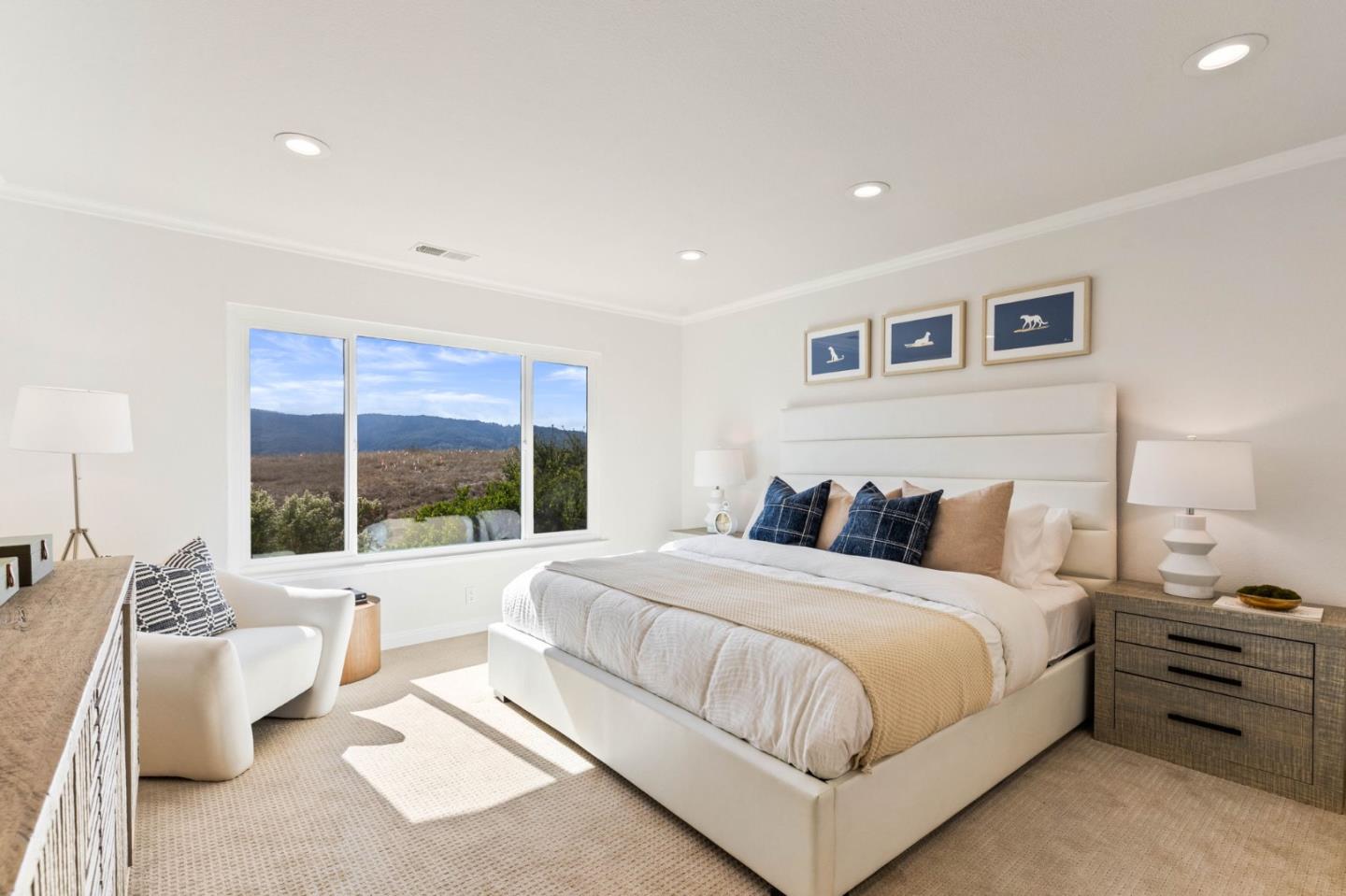 Detail Gallery Image 20 of 56 For 11 Lilly Ln, San Carlos,  CA 94070 - 3 Beds | 2/1 Baths