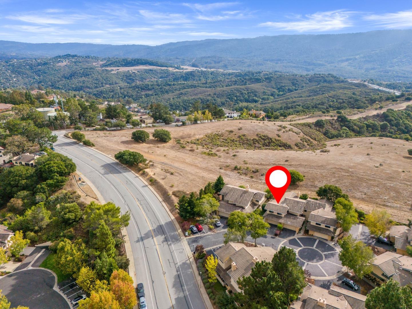 Detail Gallery Image 27 of 56 For 11 Lilly Ln, San Carlos,  CA 94070 - 3 Beds | 2/1 Baths