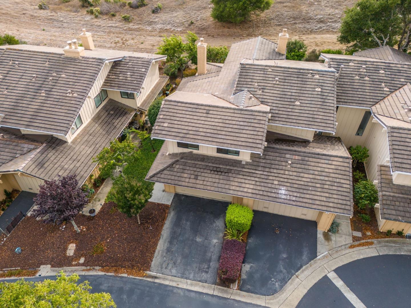 Detail Gallery Image 30 of 56 For 11 Lilly Ln, San Carlos,  CA 94070 - 3 Beds | 2/1 Baths