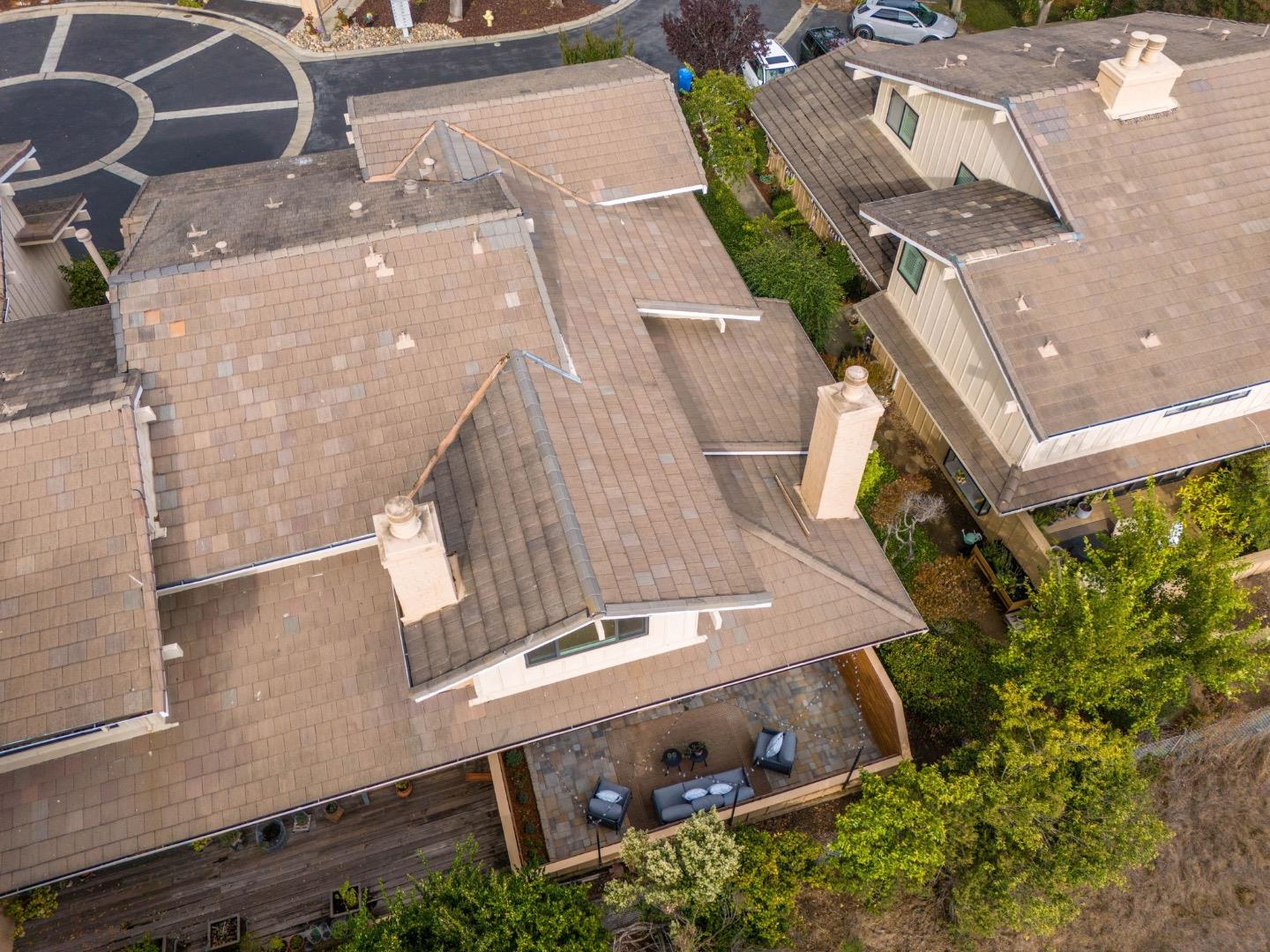 Detail Gallery Image 31 of 56 For 11 Lilly Ln, San Carlos,  CA 94070 - 3 Beds | 2/1 Baths