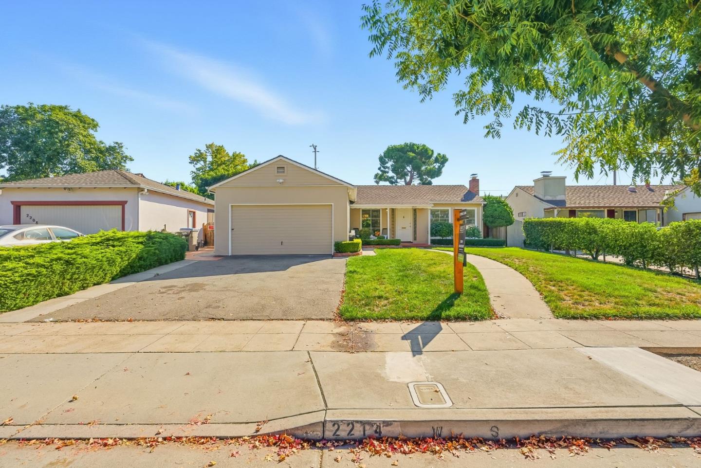 Detail Gallery Image 26 of 34 For 2214 Peachtree Ln, San Jose,  CA 95128 - 2 Beds | 1 Baths