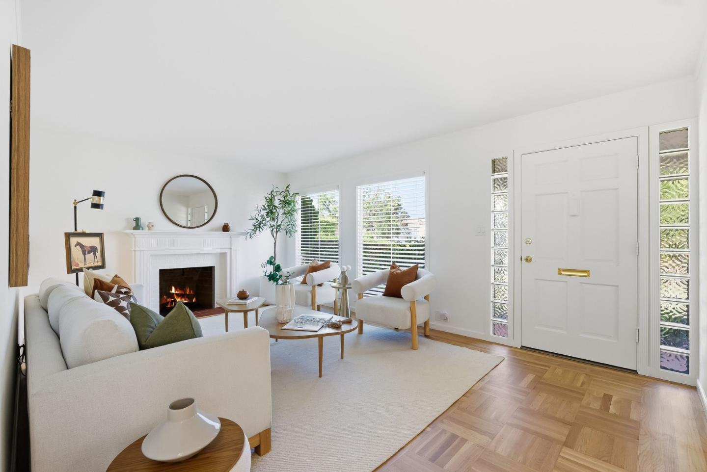 Detail Gallery Image 3 of 34 For 2214 Peachtree Ln, San Jose,  CA 95128 - 2 Beds | 1 Baths