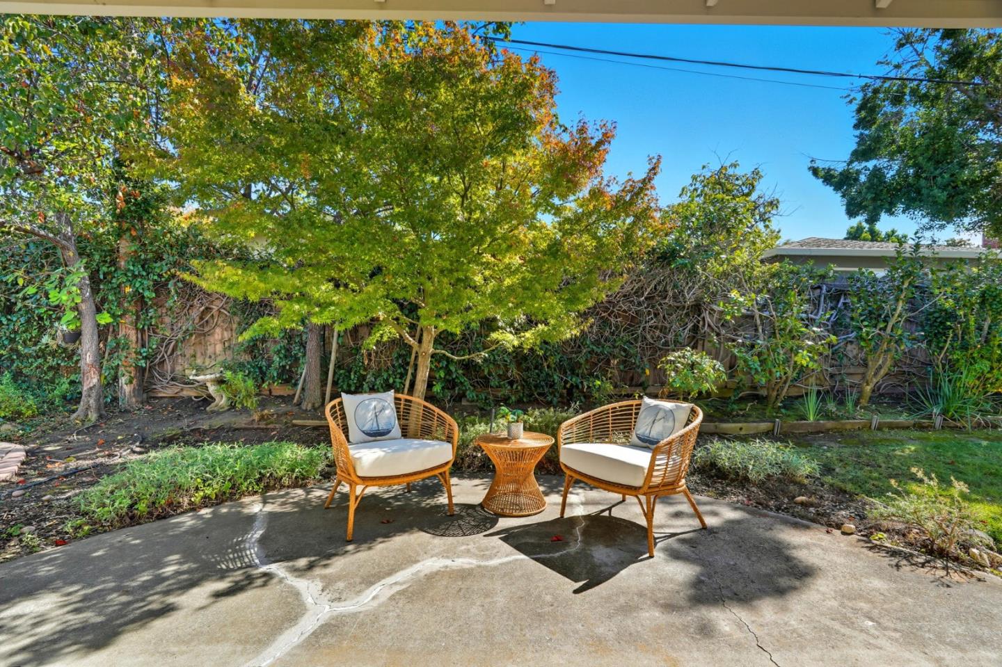 Detail Gallery Image 37 of 39 For 1021-1023 Golf Ct, Mountain View,  CA 94040 - – Beds | – Baths