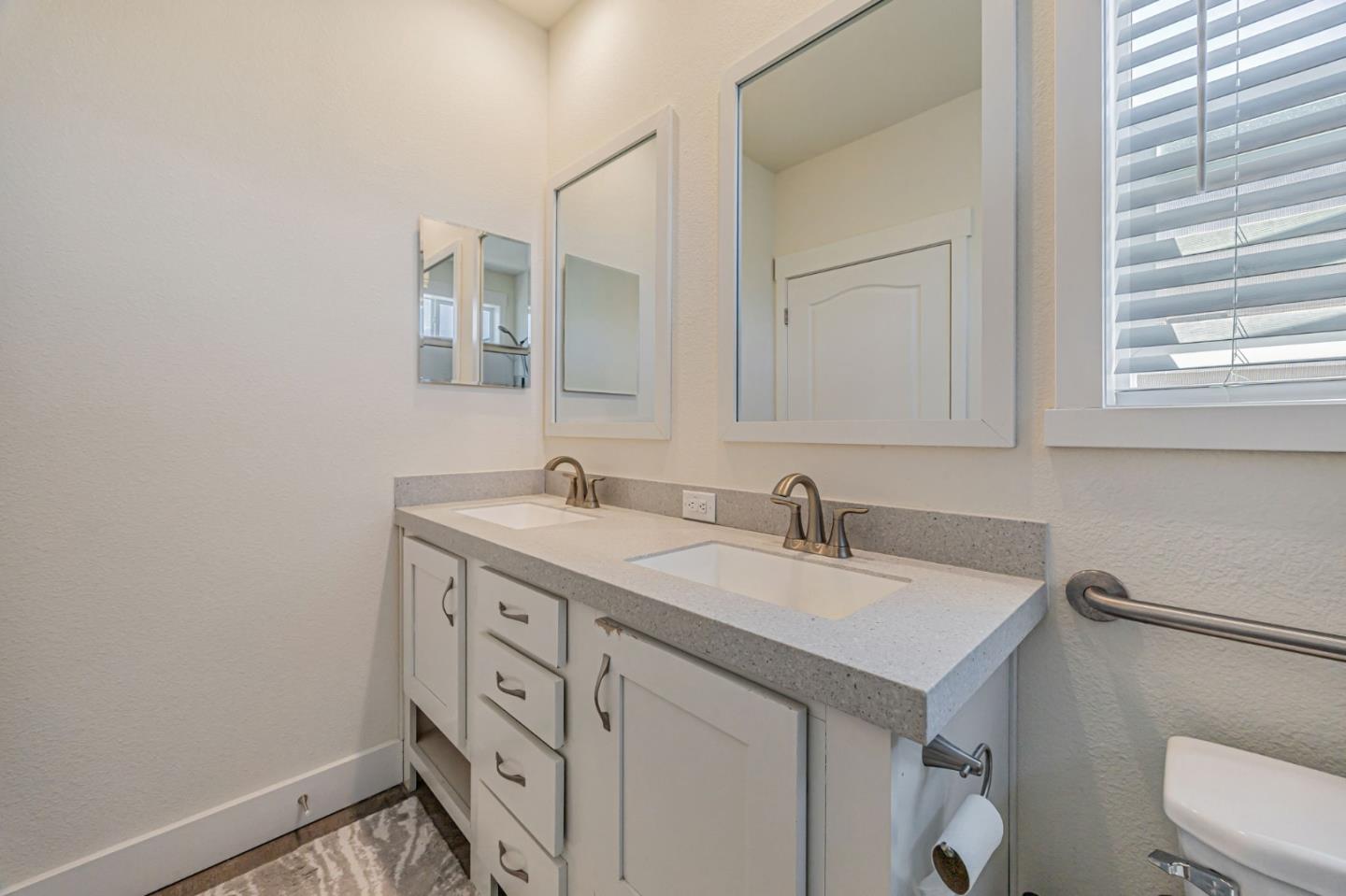 Detail Gallery Image 24 of 31 For 433 Sylvan Ave #113,  Mountain View,  CA 94041 - 2 Beds | 2 Baths