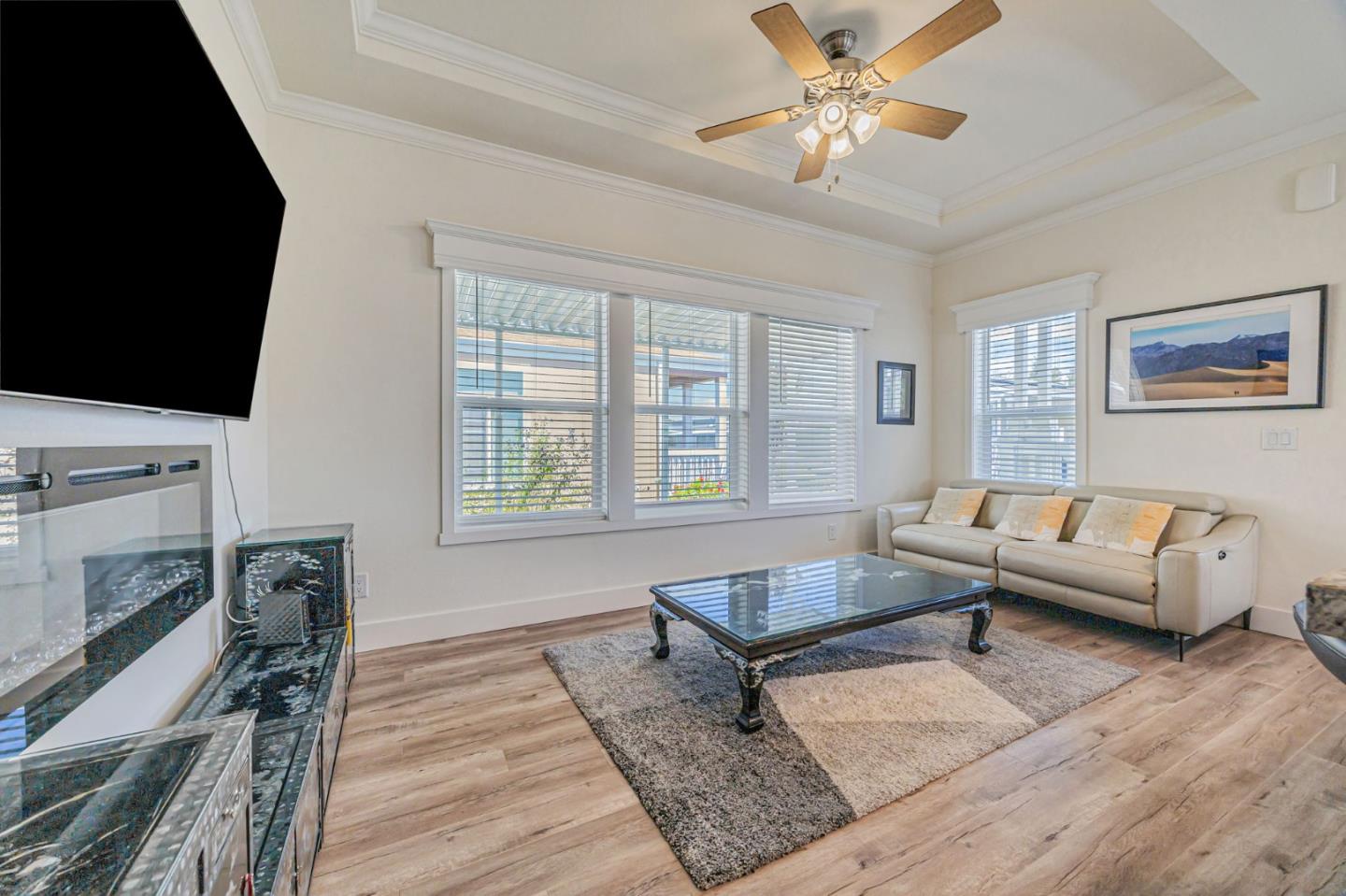 Detail Gallery Image 6 of 31 For 433 Sylvan Ave #113,  Mountain View,  CA 94041 - 2 Beds | 2 Baths