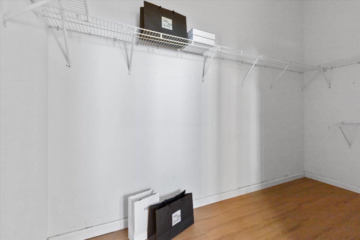 Detail Gallery Image 23 of 39 For 133 Cliff Swallow Ct, Brisbane,  CA 94005 - 3 Beds | 2/1 Baths