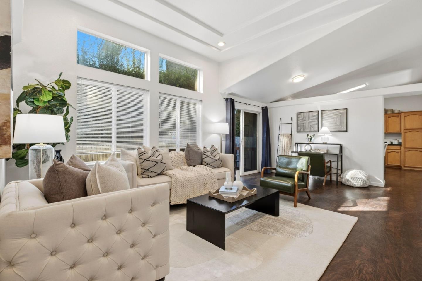 Detail Gallery Image 12 of 26 For 416 Lee Ave, Half Moon Bay,  CA 94019 - 3 Beds | 2 Baths