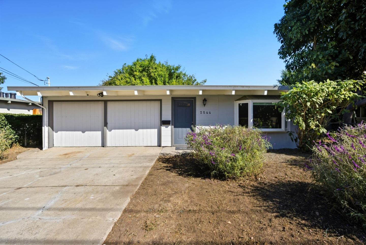 Detail Gallery Image 27 of 30 For 2544 Illinois St, East Palo Alto,  CA 94303 - 3 Beds | 1 Baths