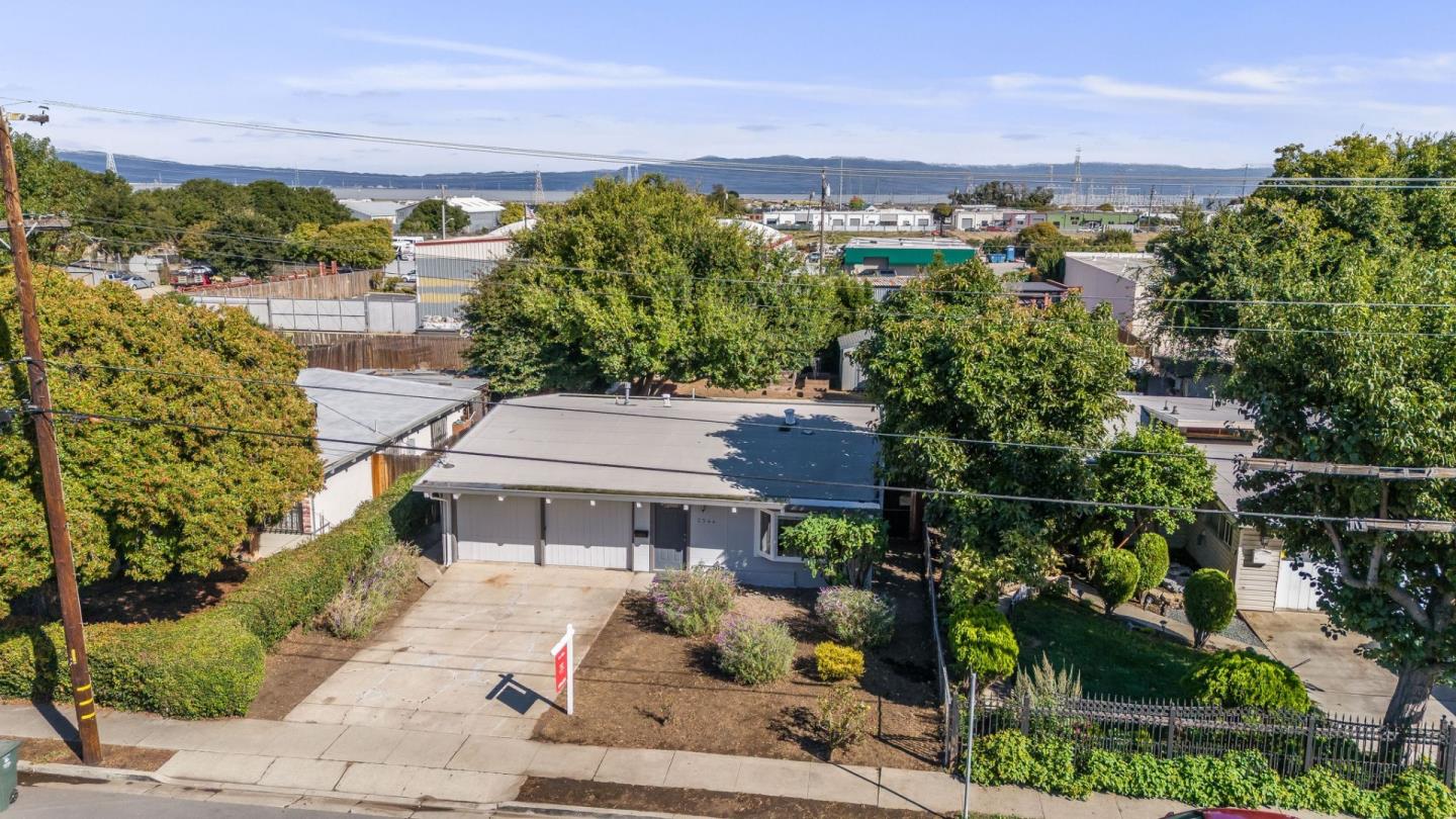 Detail Gallery Image 29 of 30 For 2544 Illinois St, East Palo Alto,  CA 94303 - 3 Beds | 1 Baths