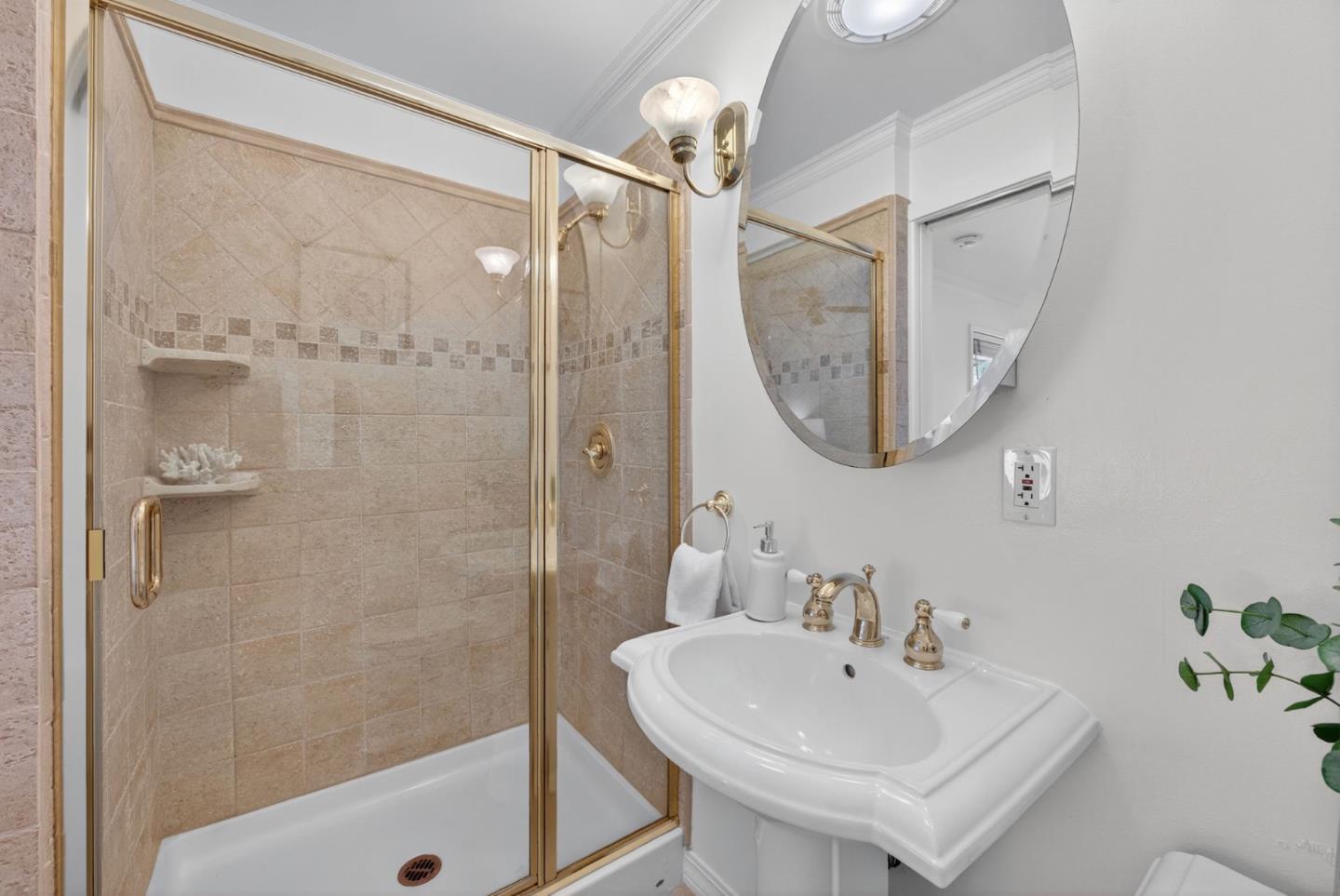 Detail Gallery Image 44 of 64 For 30 Bluebell Ln, Hillsborough,  CA 94010 - 4 Beds | 3/1 Baths