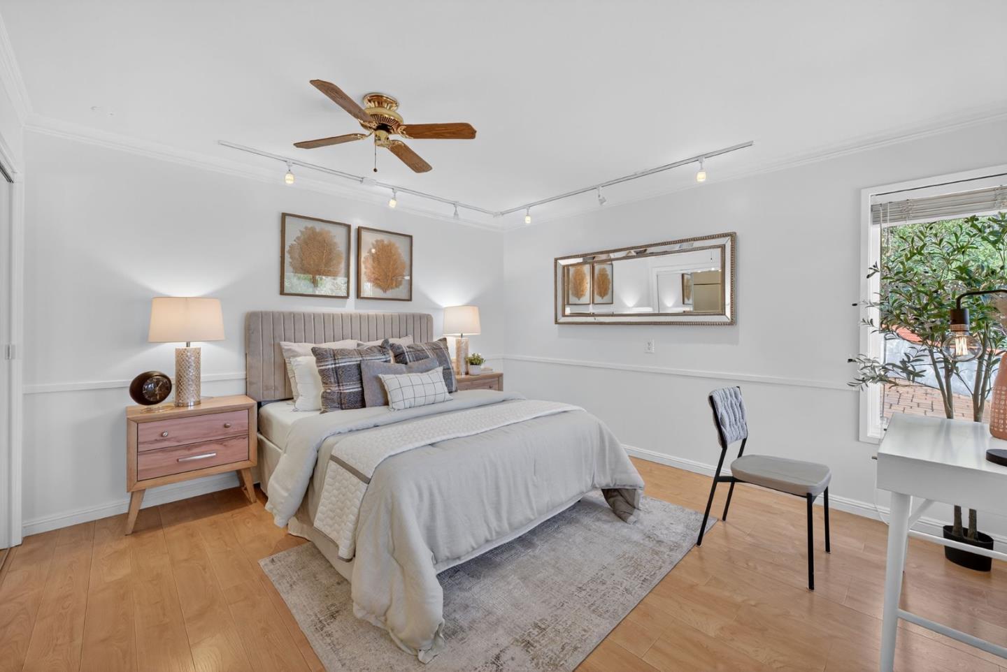 Detail Gallery Image 46 of 64 For 30 Bluebell Ln, Hillsborough,  CA 94010 - 4 Beds | 3/1 Baths