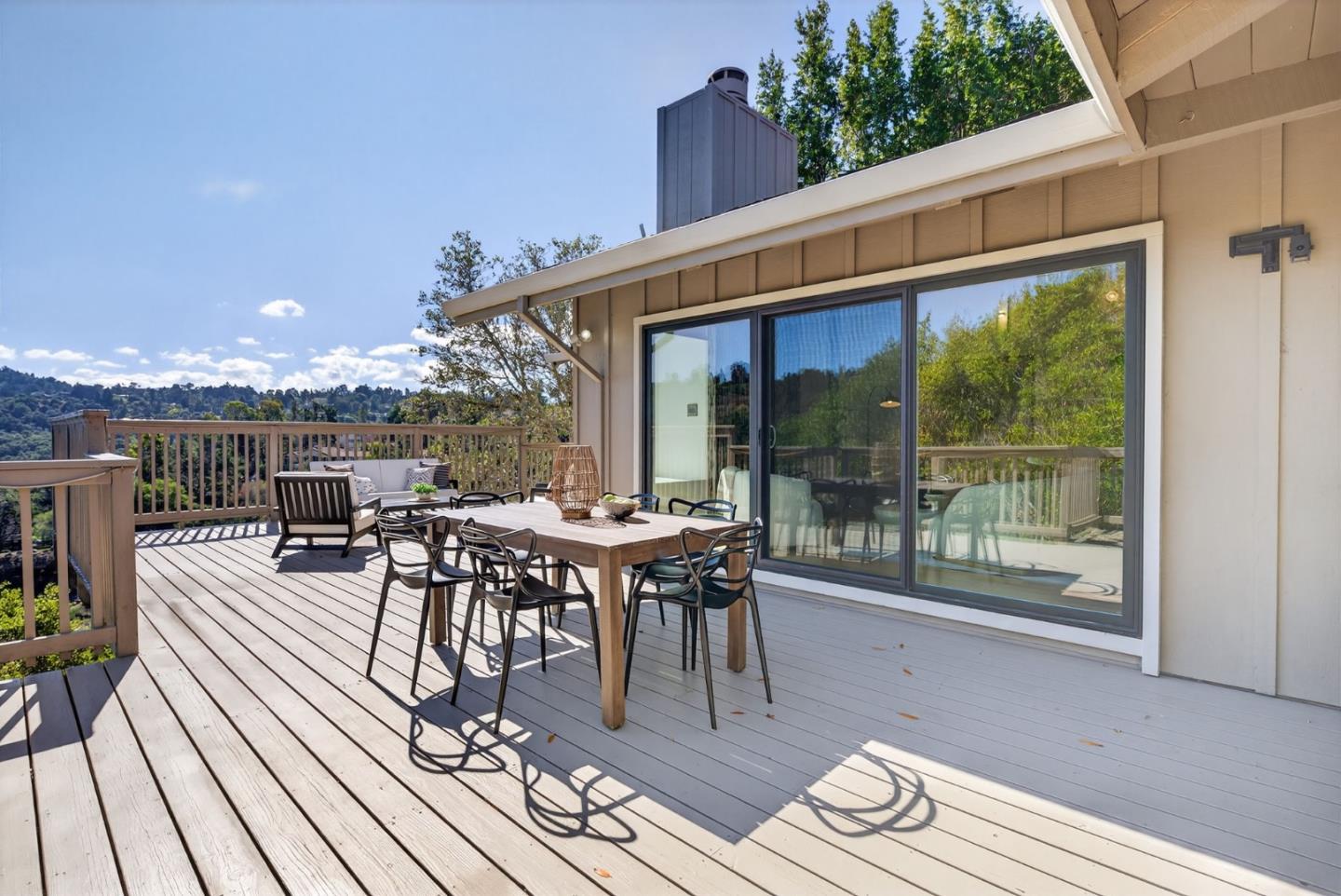 Detail Gallery Image 51 of 64 For 30 Bluebell Ln, Hillsborough,  CA 94010 - 4 Beds | 3/1 Baths