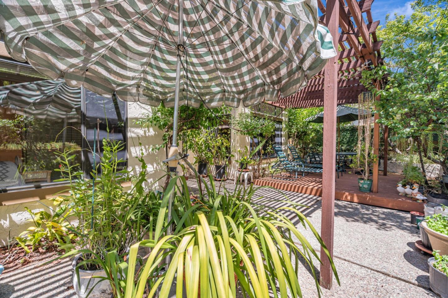 Detail Gallery Image 33 of 35 For 7638 Falkirk Dr, San Jose,  CA 95135 - 2 Beds | 2 Baths