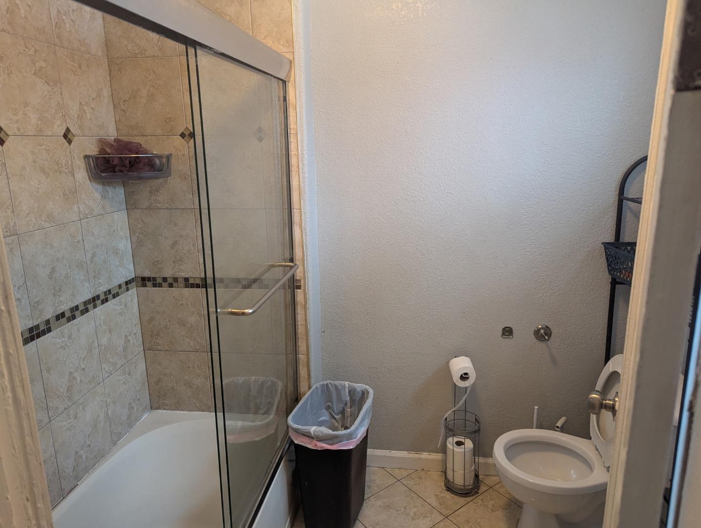 Detail Gallery Image 9 of 15 For 521 Santa Ana Ave, San Jose,  CA 95112 - 2 Beds | 1 Baths