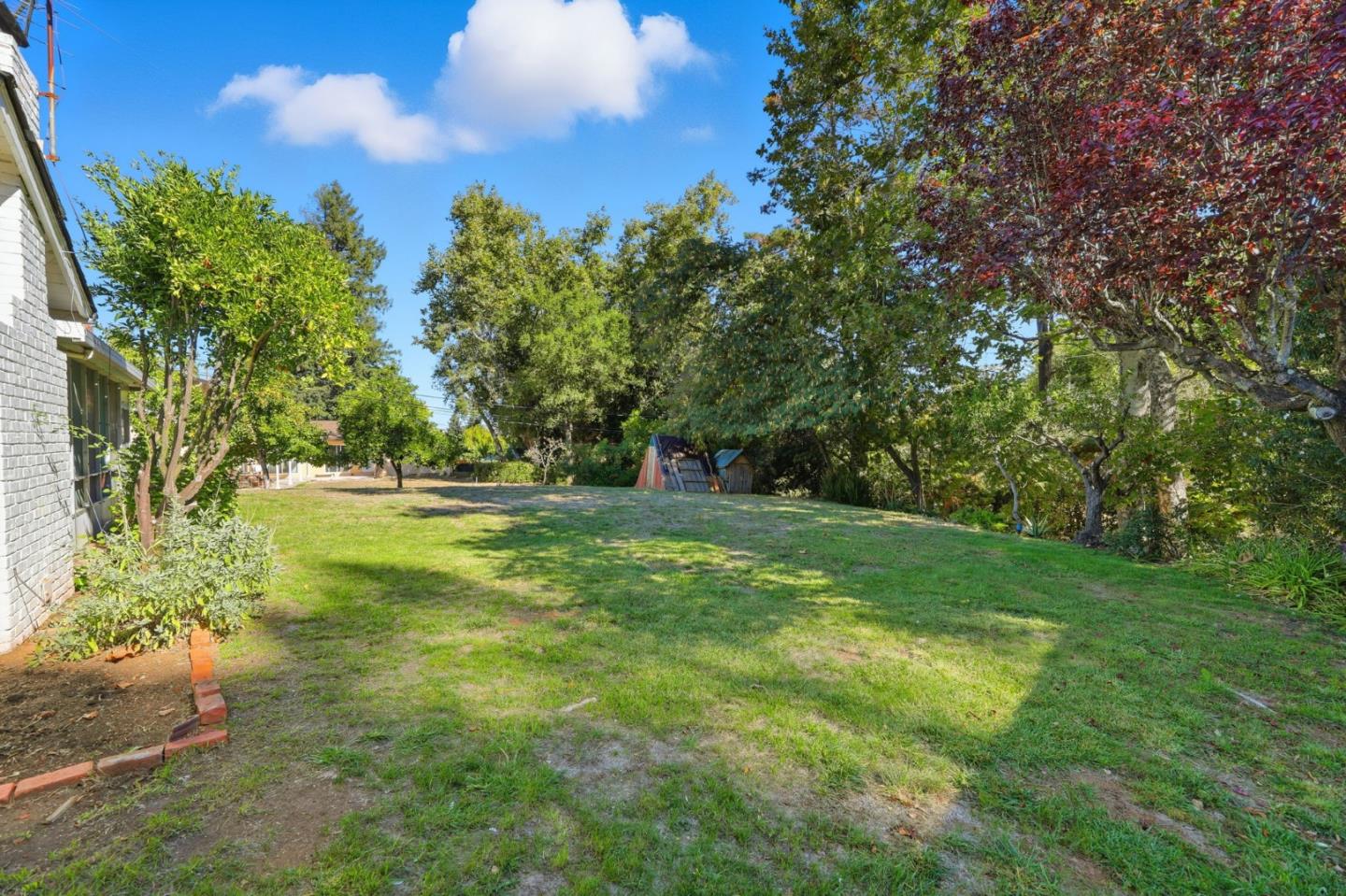 Detail Gallery Image 12 of 16 For 6840 Hampton Dr, San Jose,  CA 95120 - 4 Beds | 2 Baths