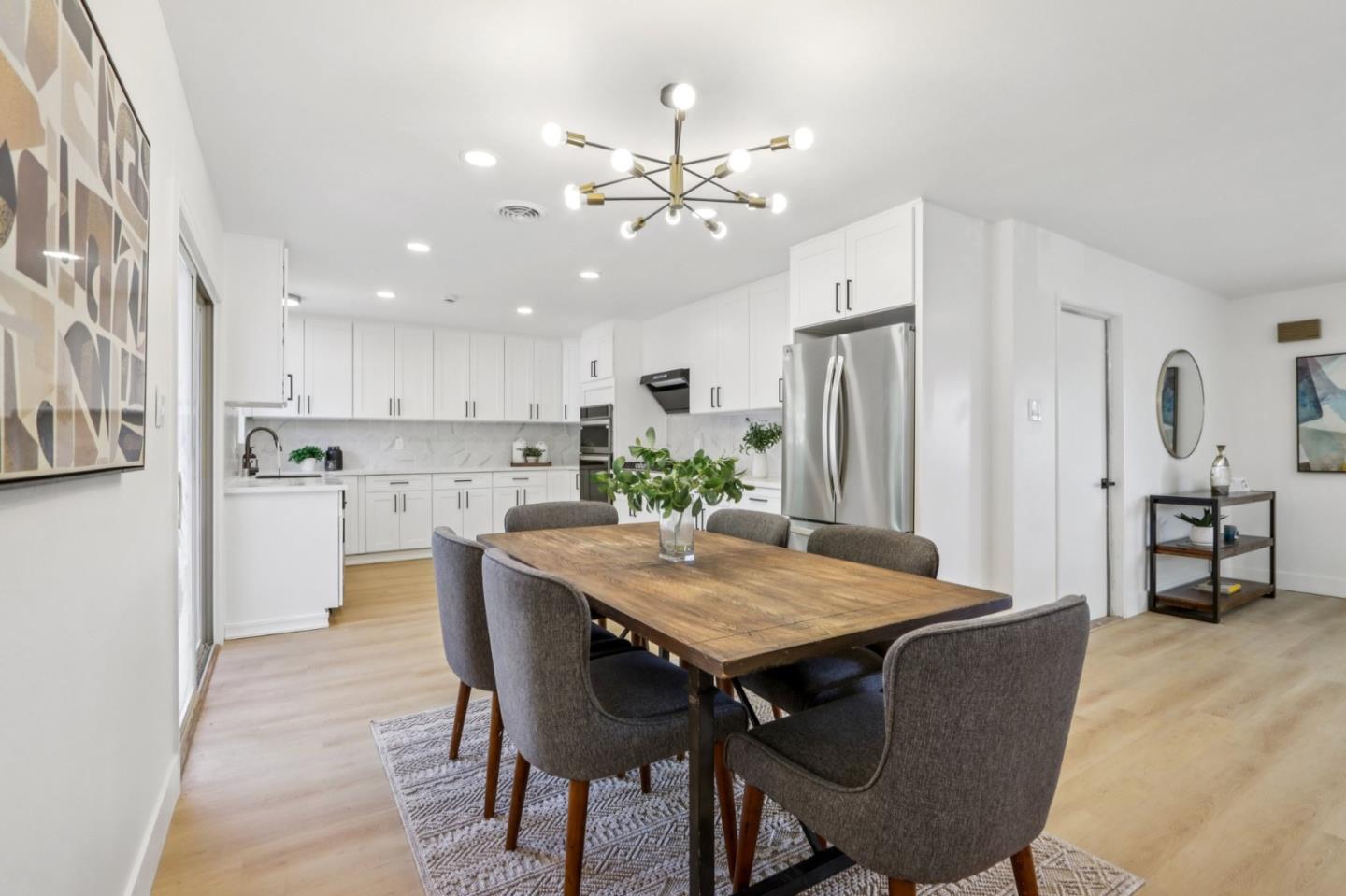 Detail Gallery Image 11 of 37 For 33359 University Dr, Union City,  CA 94587 - 4 Beds | 2 Baths