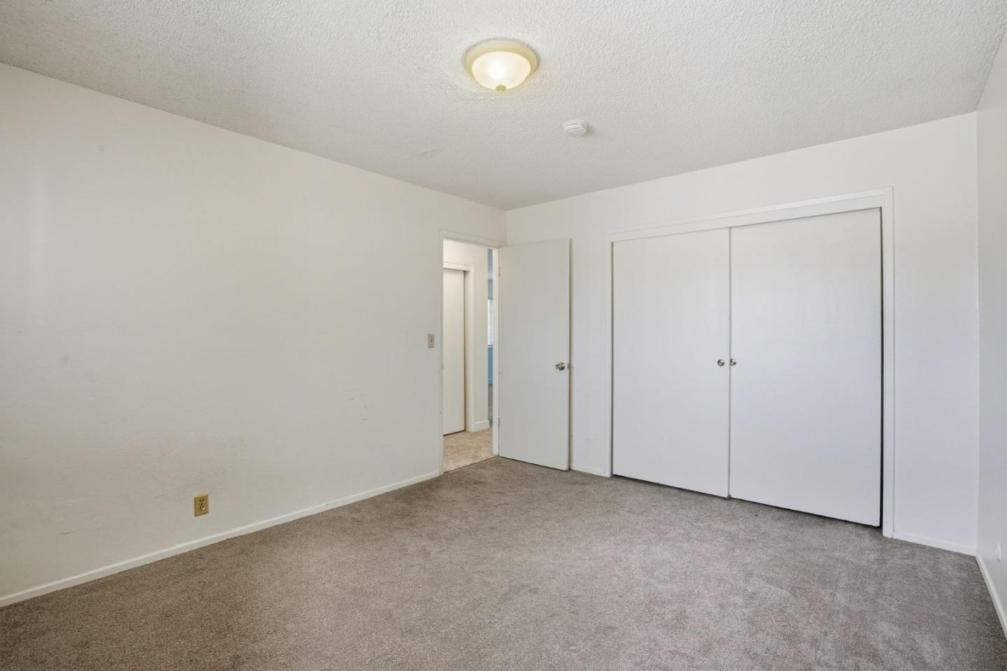 Detail Gallery Image 13 of 18 For 9034 Hillside St #D,  Oakland,  CA 94603 - 2 Beds | 1 Baths